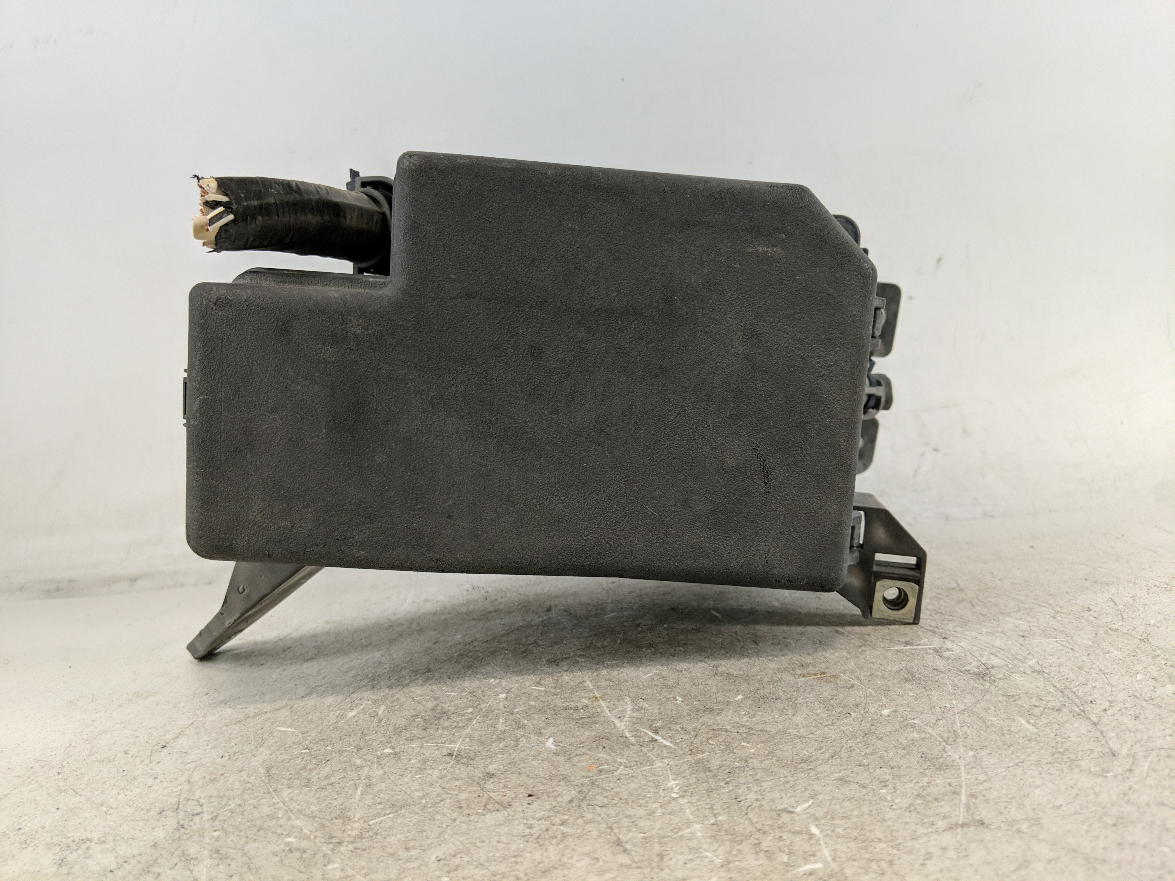 2006-2012 Toyota Rav4 Fusebox Fuse Box Relay Module 82641-47020 1194747 - Oemusedautoparts1.com