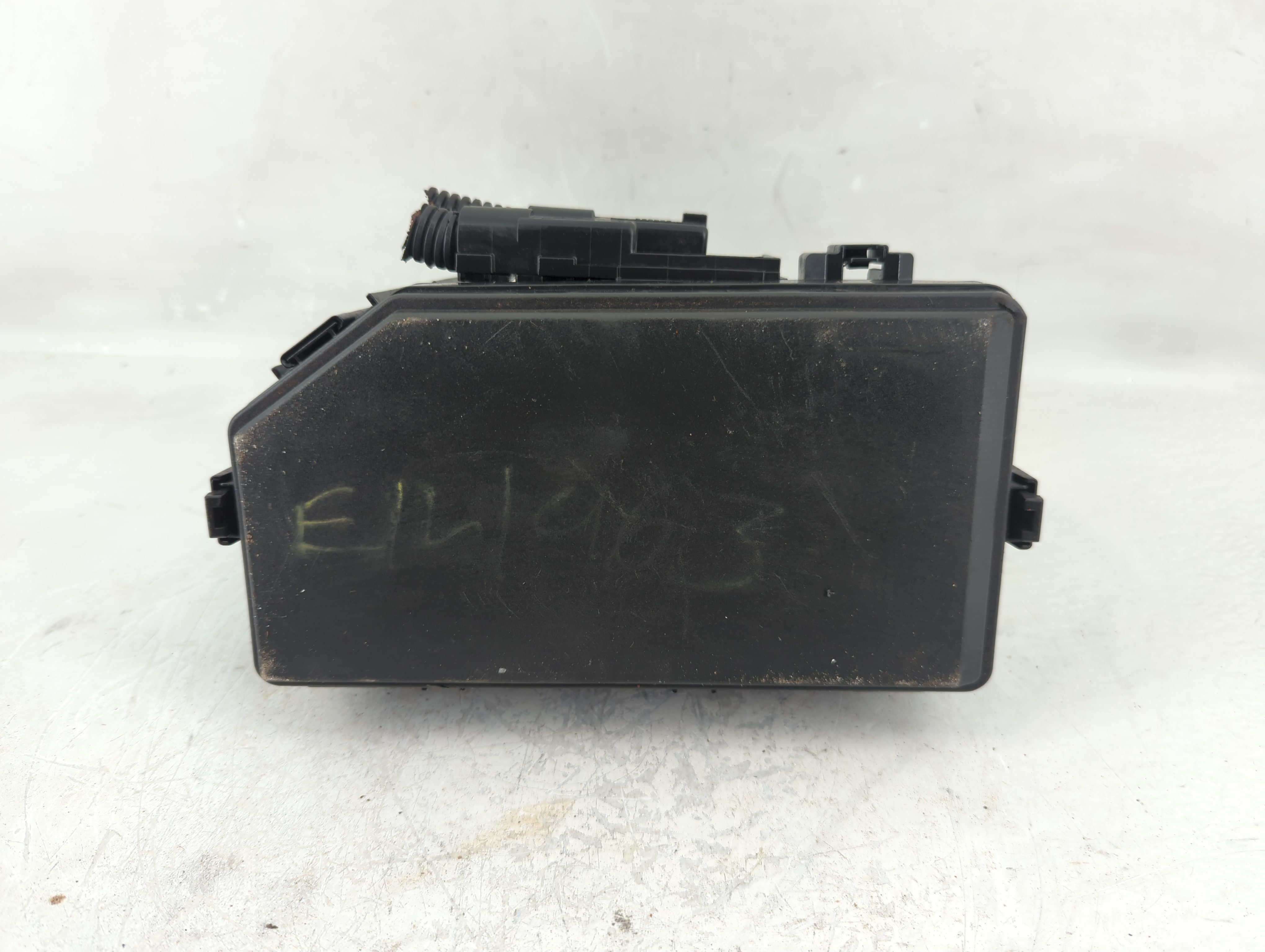 2016-2018 Honda Pilot Fusebox Fuse Box Relay Module Tg7 A010 Ao 1194772 - Oemusedautoparts1.com