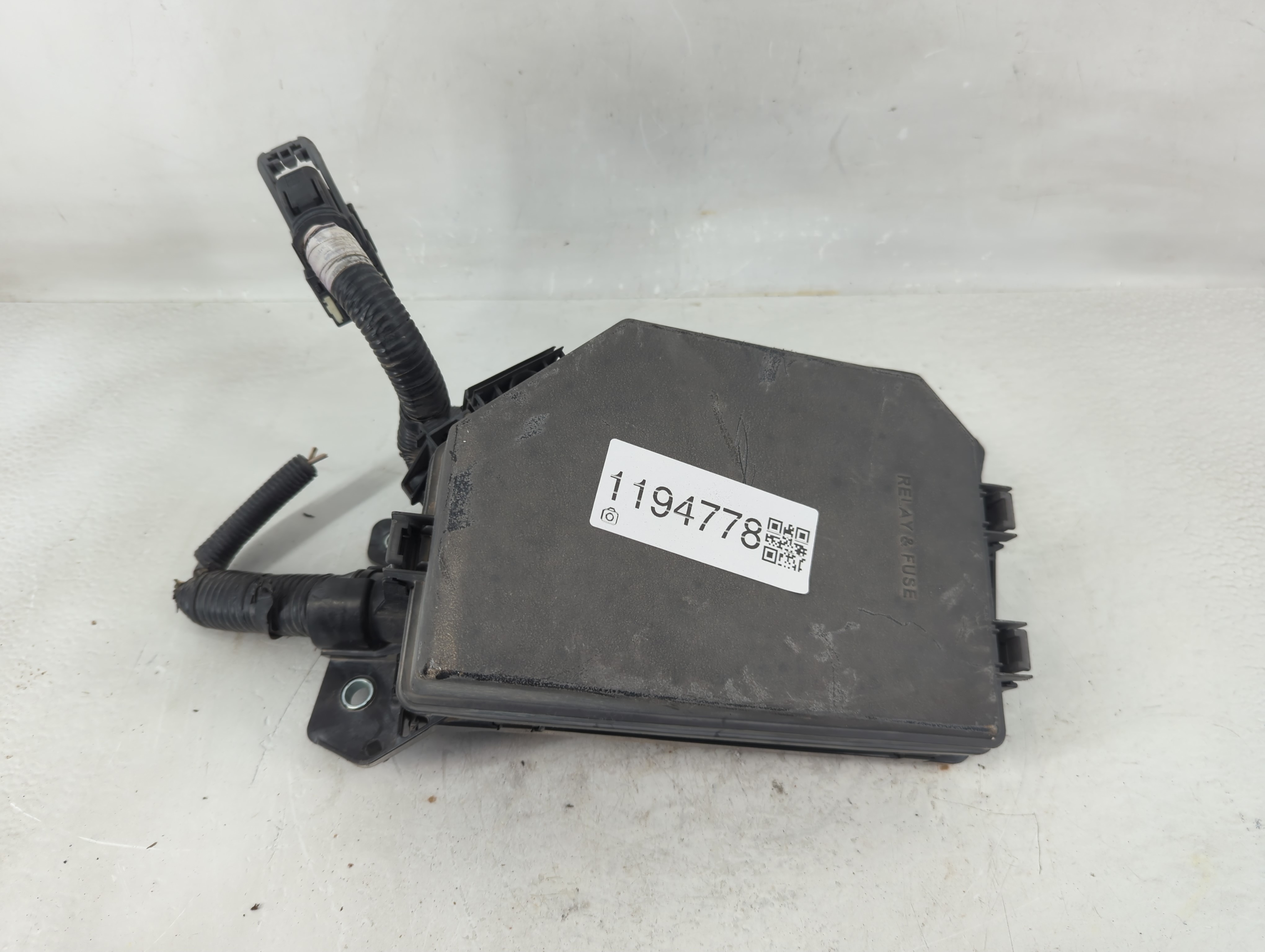 2020-2022 Toyota Corolla Fusebox Fuse Box Relay Module 82662-12c40 1194778 - Oemusedautoparts1.com