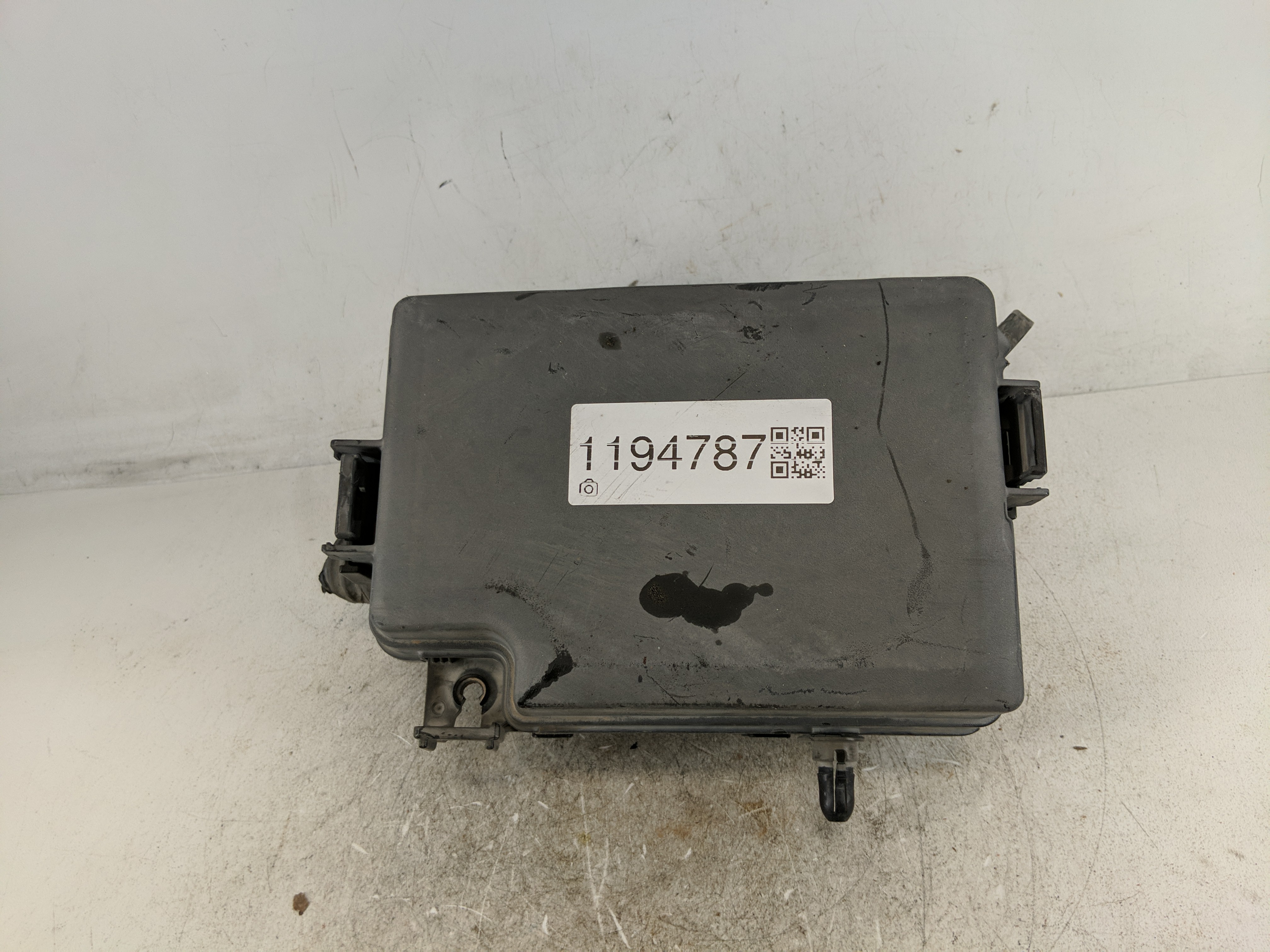 2017-2017 Hyundai Elantra Fusebox Fuse Box Relay Module 1194787 - Oemusedautoparts1.com