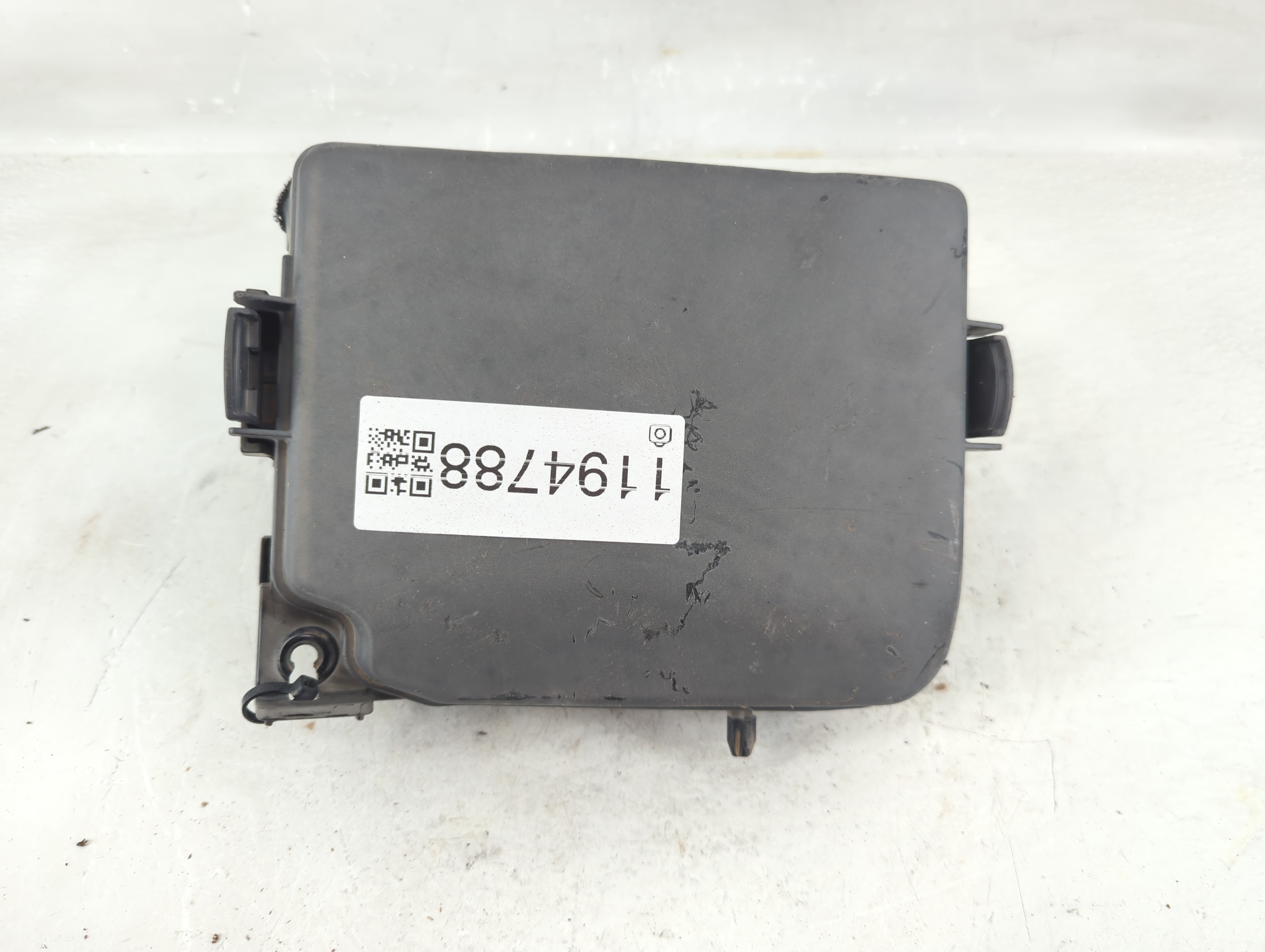Hyundai Elantra Fusebox Fuse Box Relay Module 91950-a5742 1194788 - Oemusedautoparts1.com