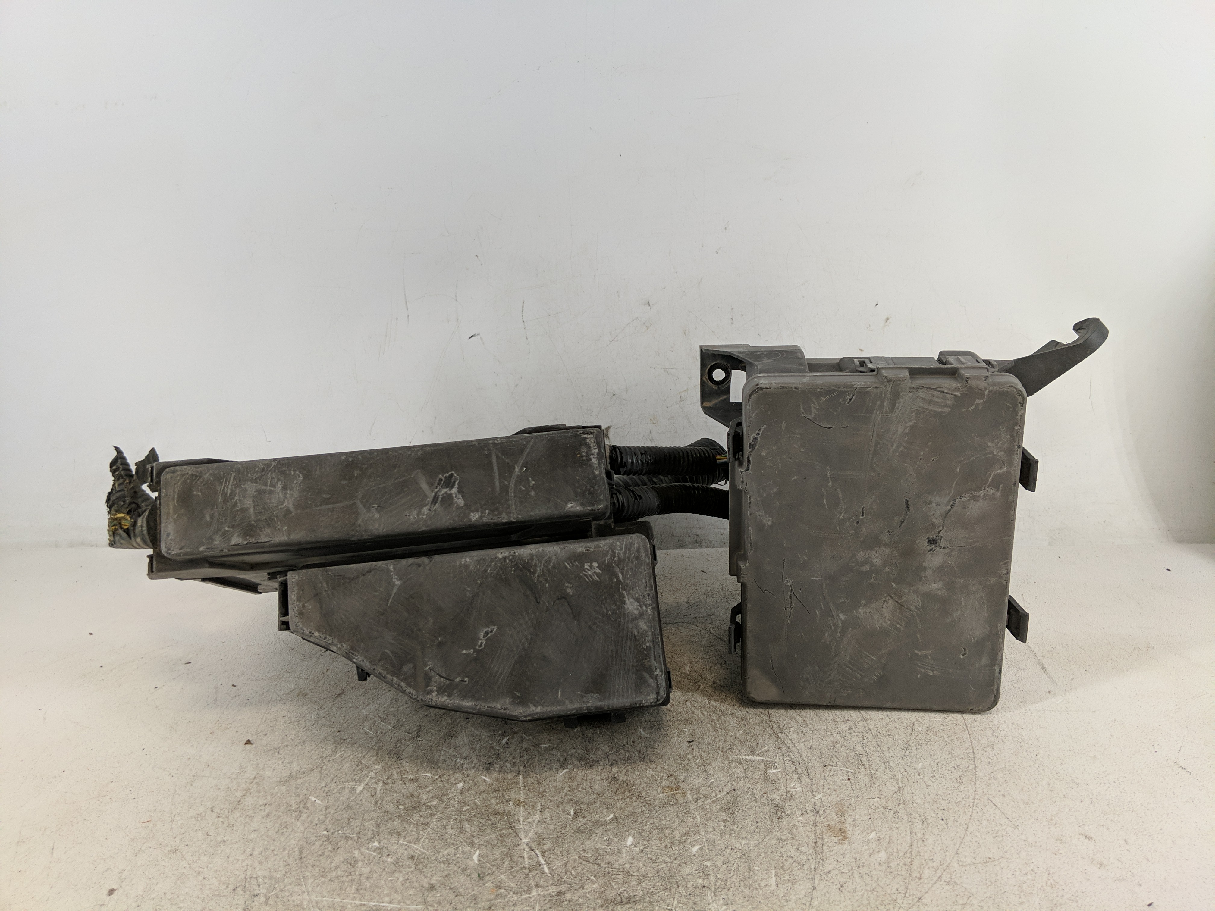 2015-2015 Nissan Altima Fusebox Fuse Box Relay Module 1194796 - Oemusedautoparts1.com