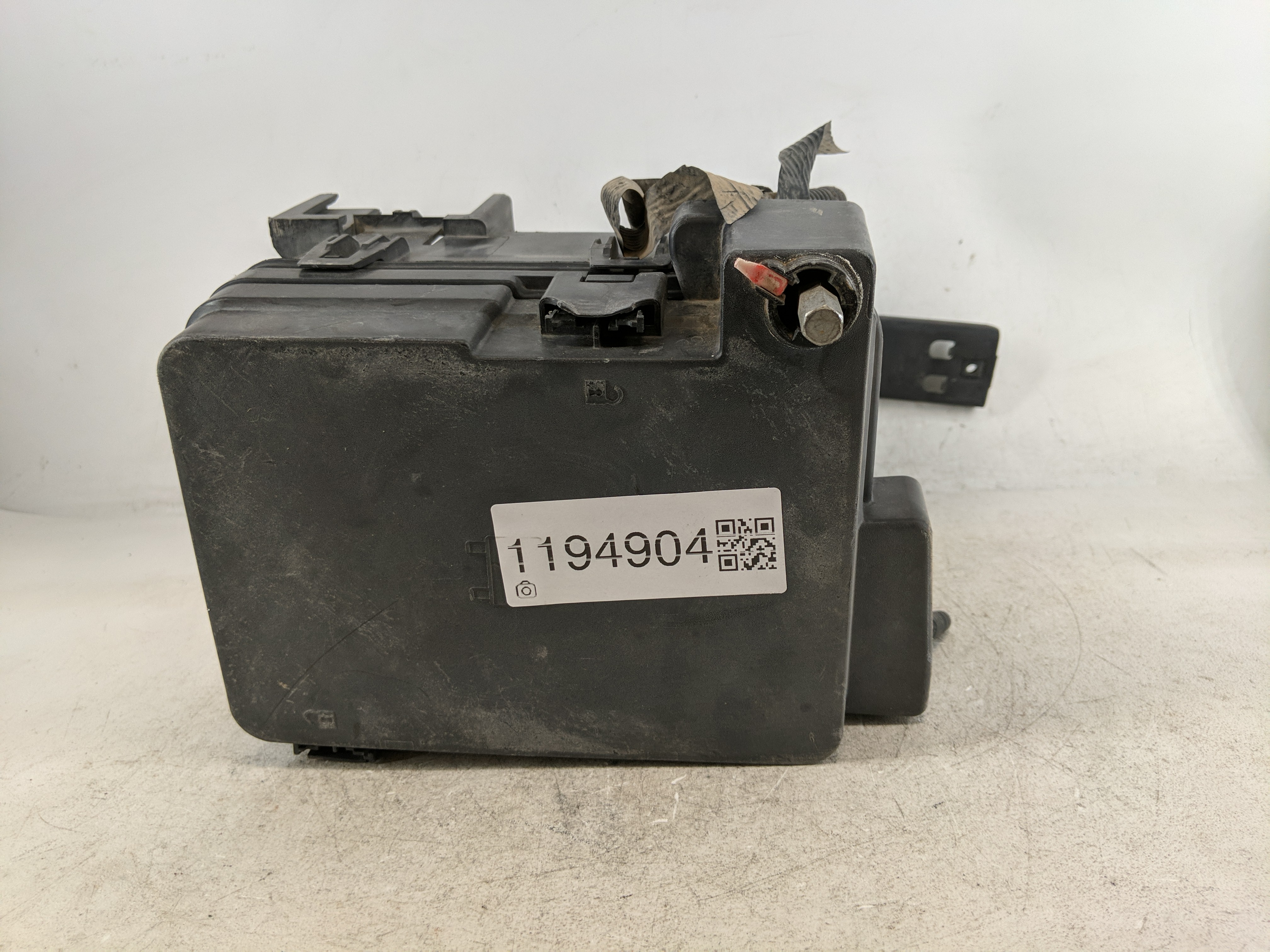 2013-2016 Chevrolet Equinox Fusebox Fuse Box Relay Module 1194904 - Oemusedautoparts1.com