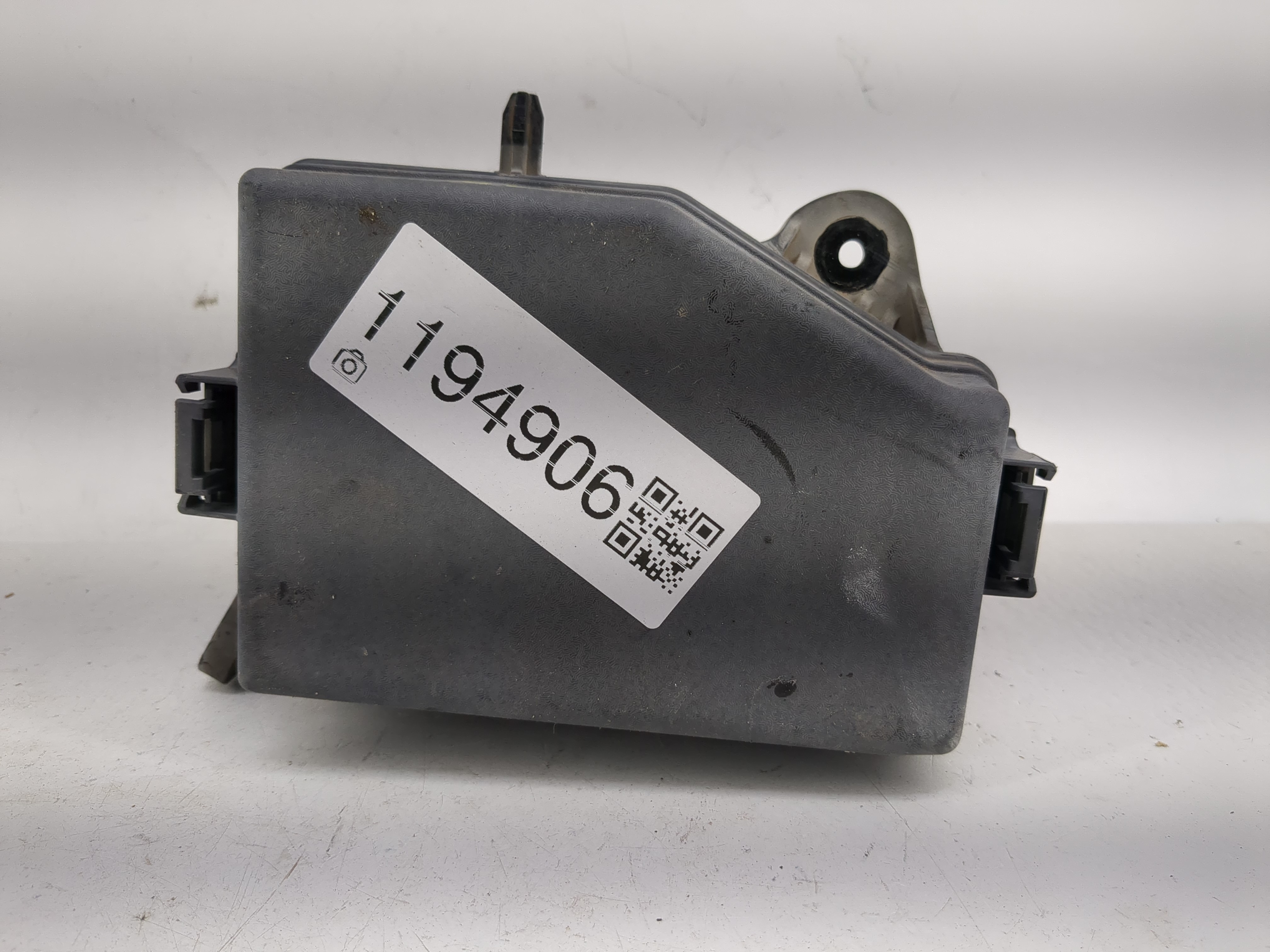 2015-2017 Hyundai Accent Fusebox Fuse Box Relay Module 91420-1r520 1194906 - Oemusedautoparts1.com