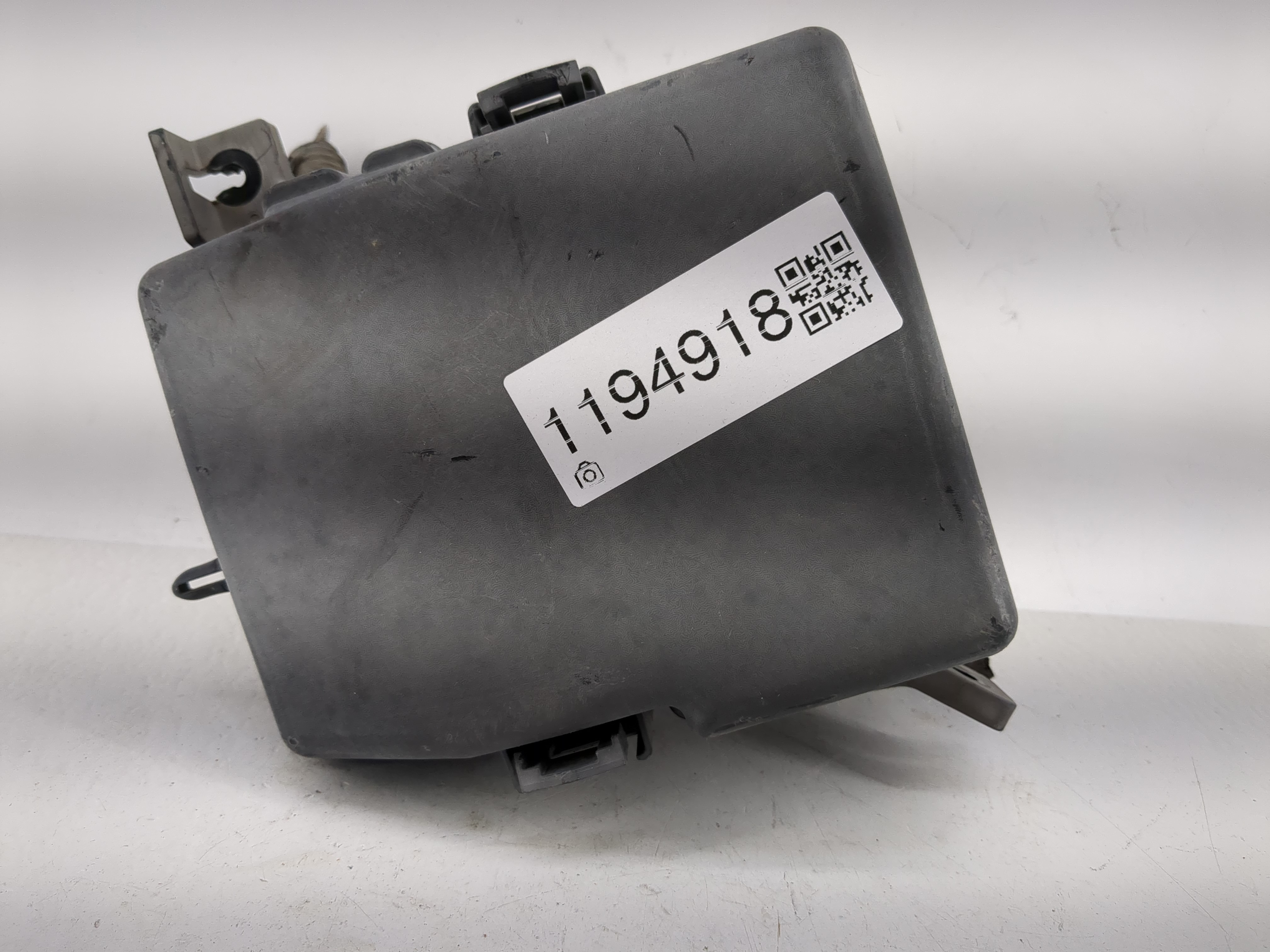 2011-2012 Hyundai Sonata Fusebox Fuse Box Relay Module 91200-4r015 1194918 - Oemusedautoparts1.com