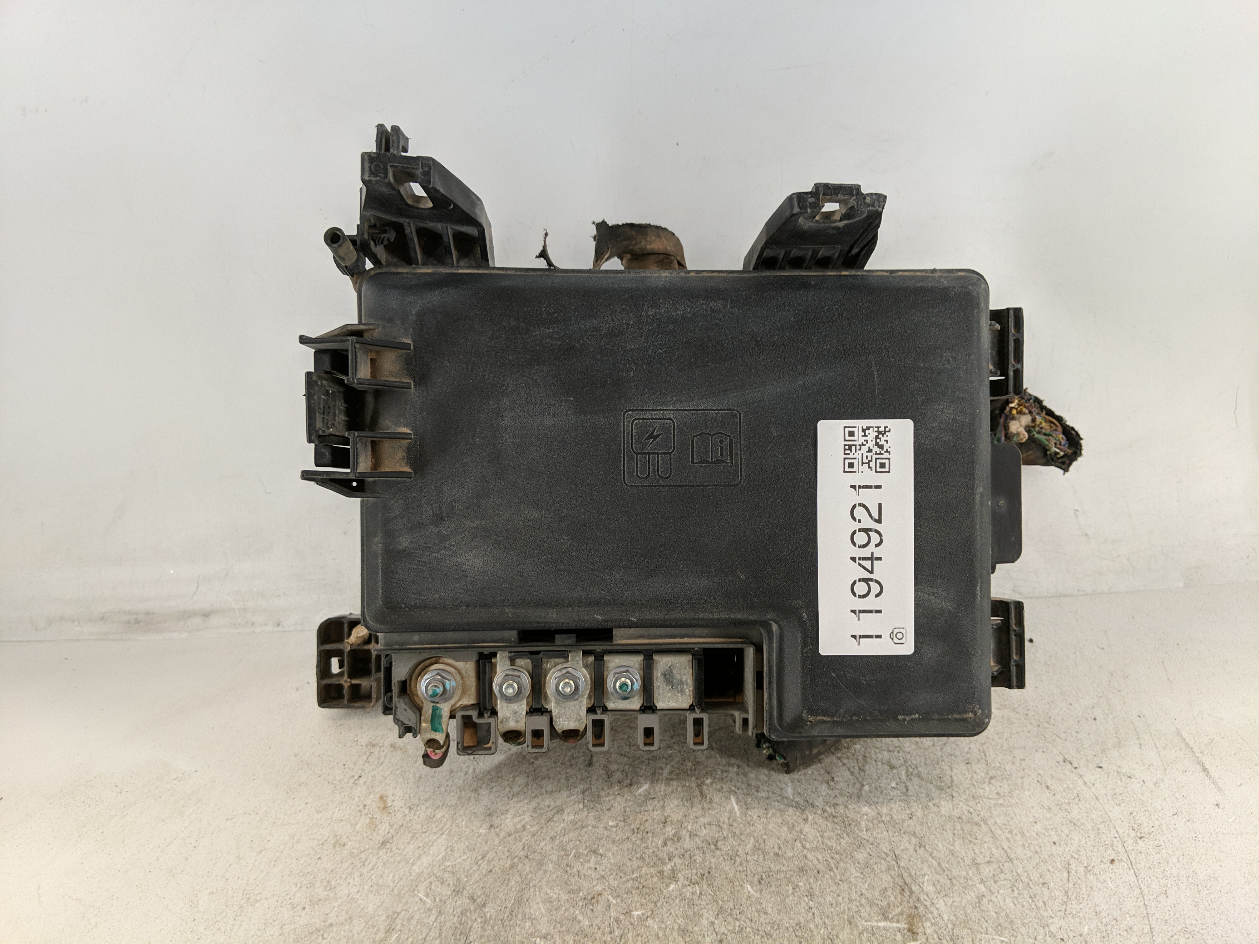 2016-2016 Ford F-150 Fusebox Fuse Box Relay Module Gl3t-12a581cnb 1194921 - Oemusedautoparts1.com