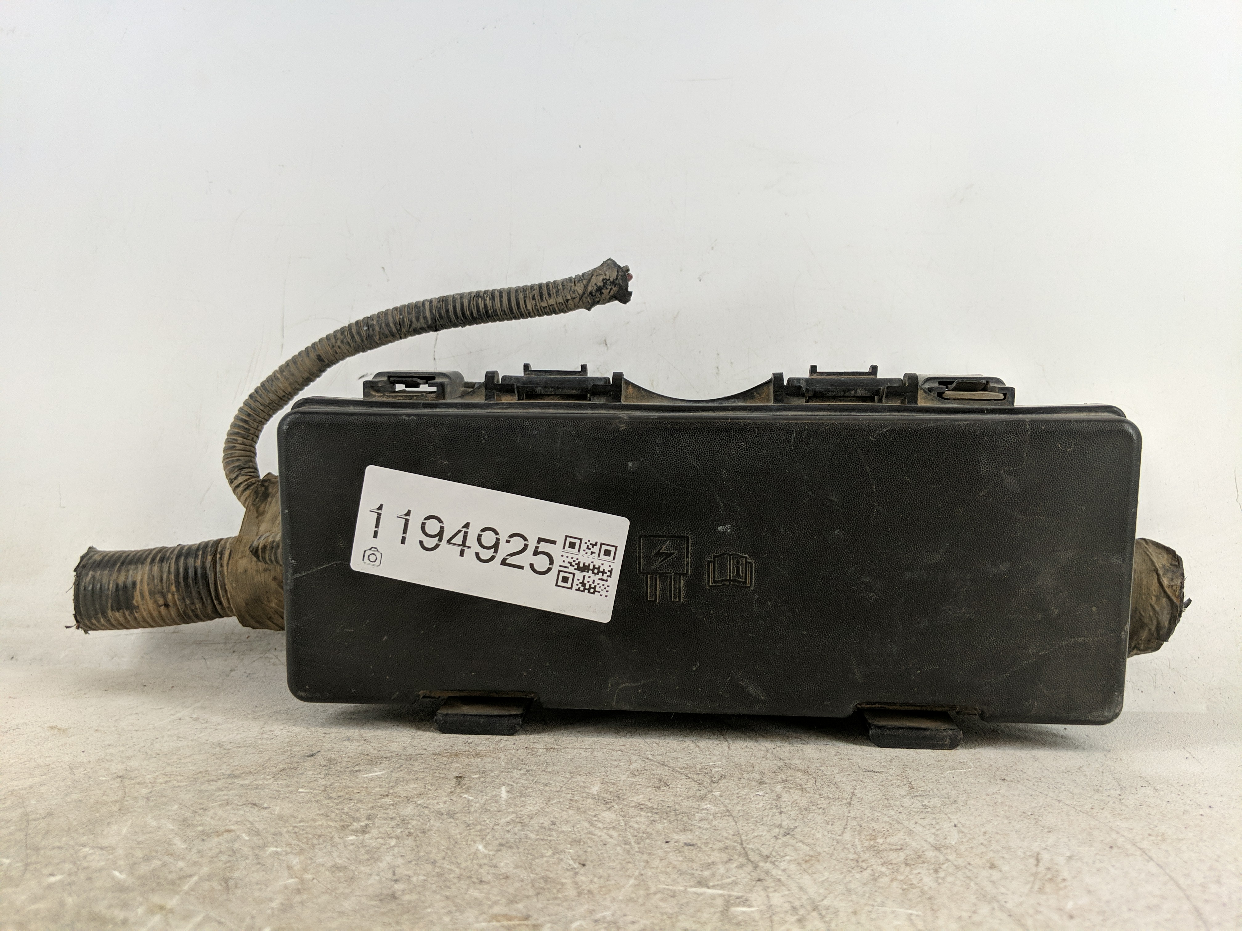 2009-2014 Ford Expedition Fusebox Fuse Box Relay Module 9l1t-14a003-ba 1194925 - Oemusedautoparts1.com