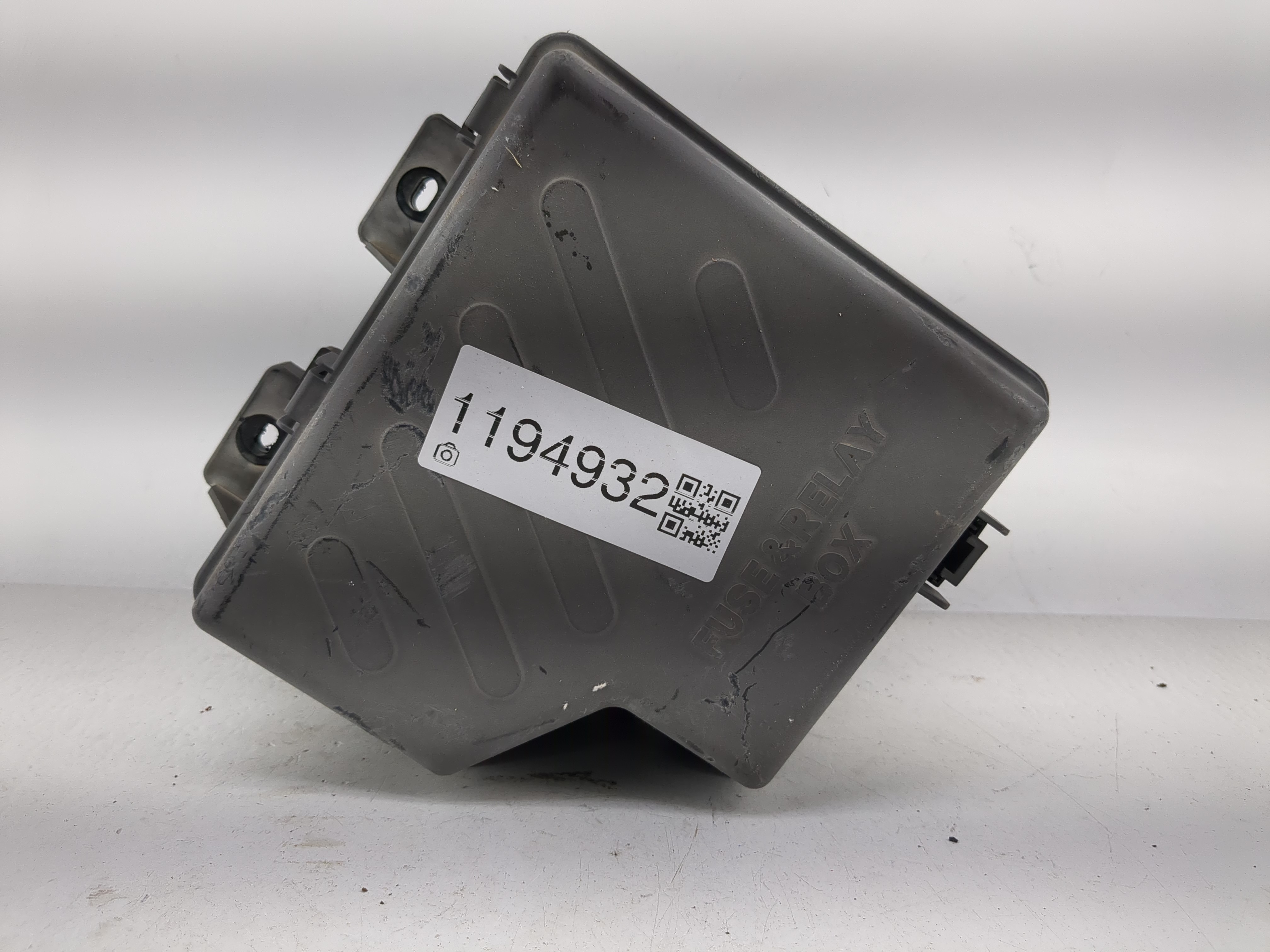 2010-2012 Hyundai Santa Fe Fusebox Fuse Box Relay Module 1194932 - Oemusedautoparts1.com