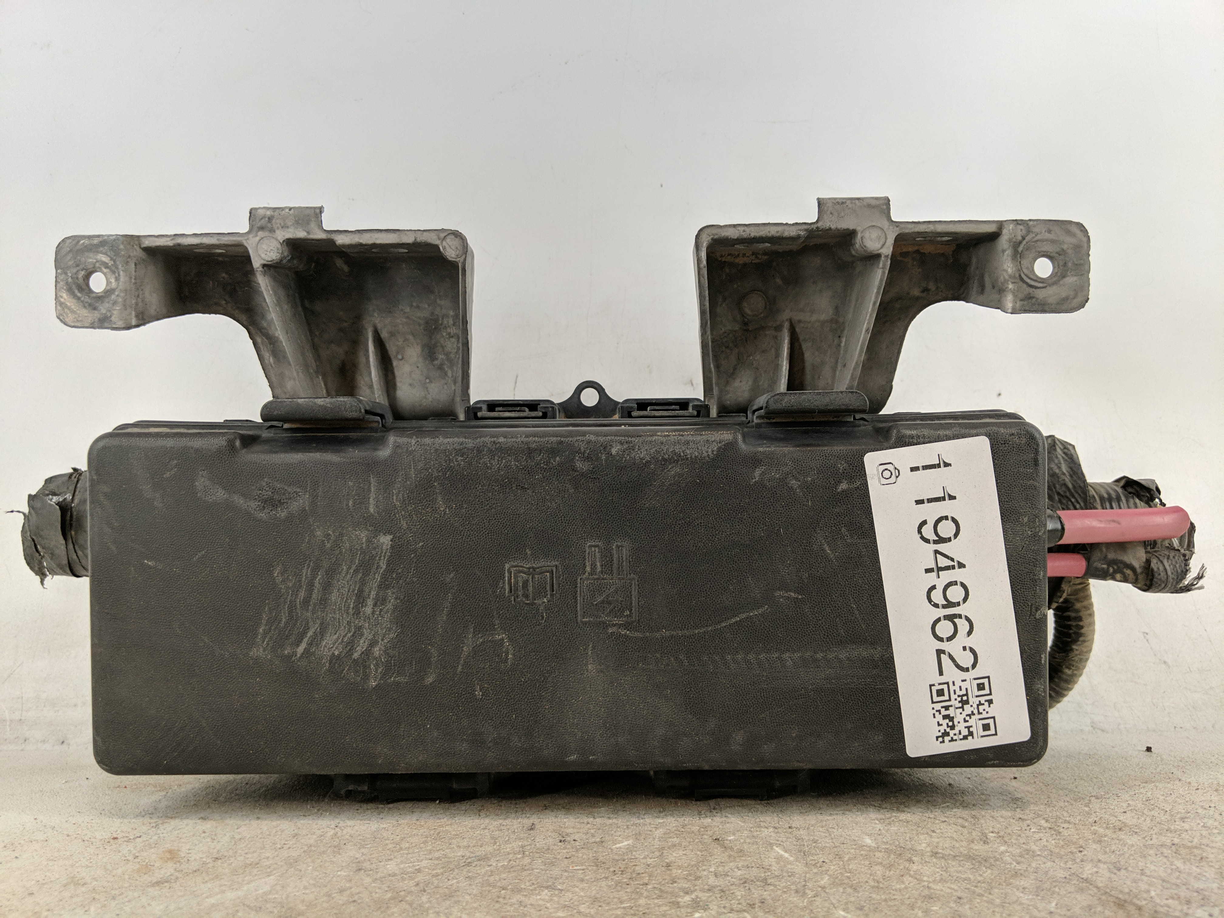 Picture of 2017 Ford Expedition Fusebox Fuse Box Relay Module 1194962