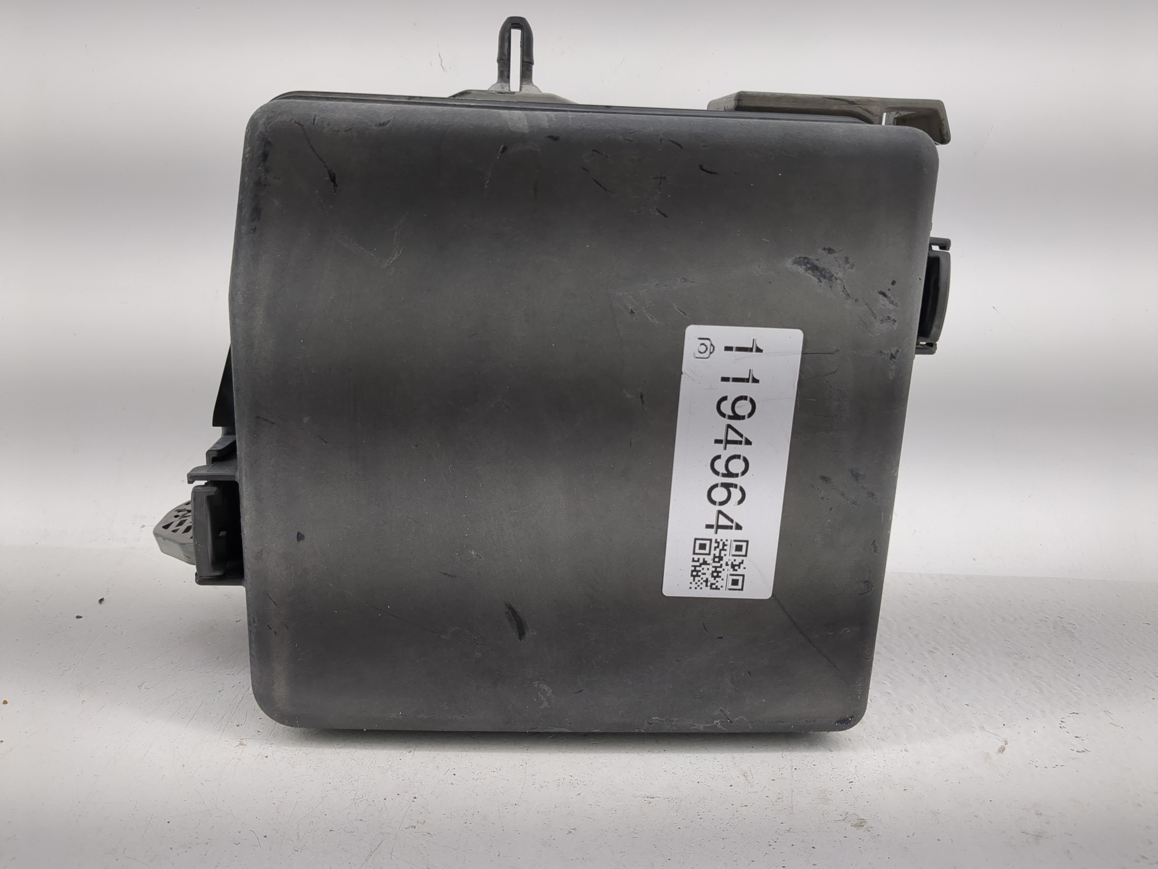 2015-2018 Kia Sedona Fusebox Fuse Box Relay Module 91950-a9120 1194964 - Oemusedautoparts1.com