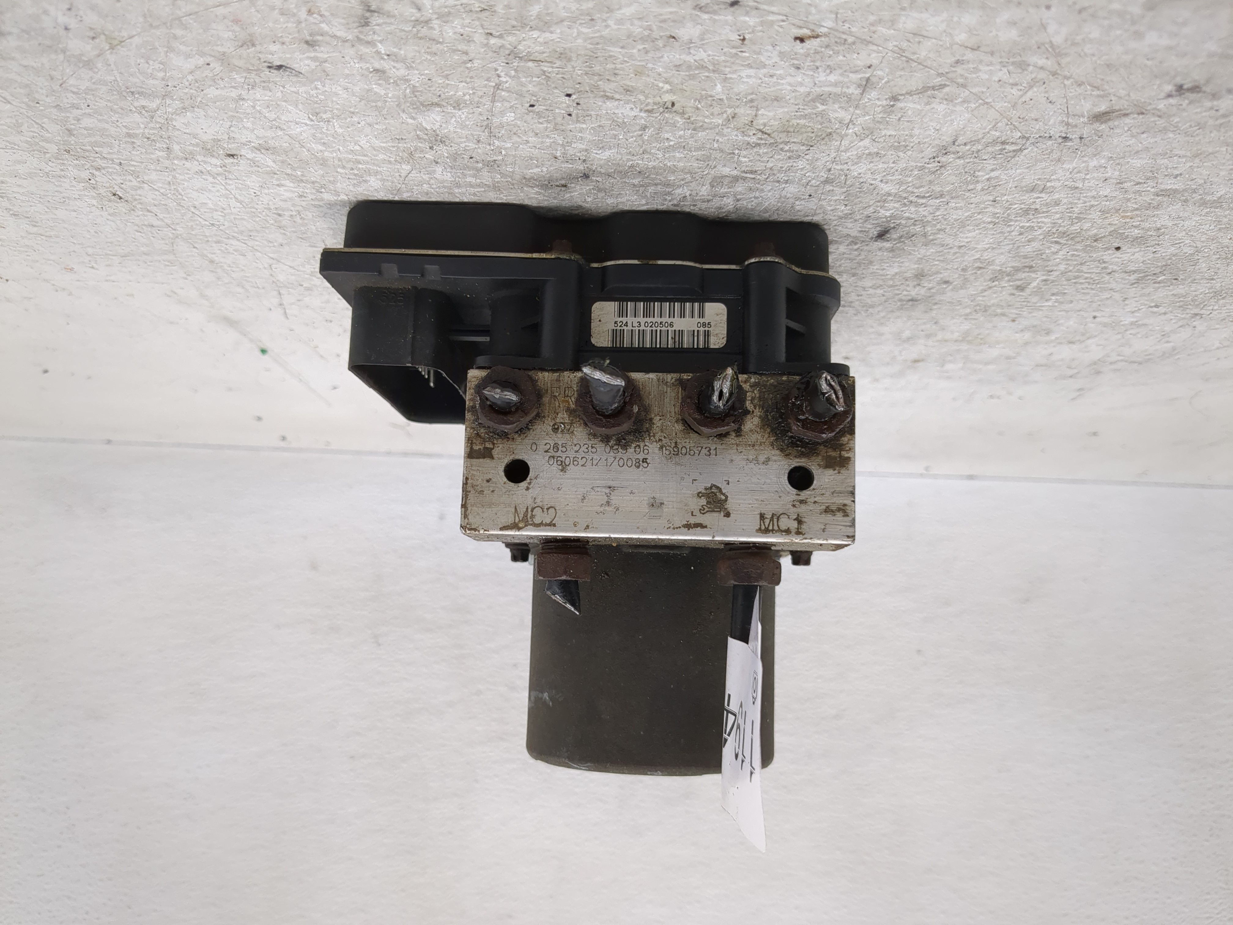 2007-2007 Cadillac Escalade Esv Abs Pump Control Module 1194998 - Oemusedautoparts1.com