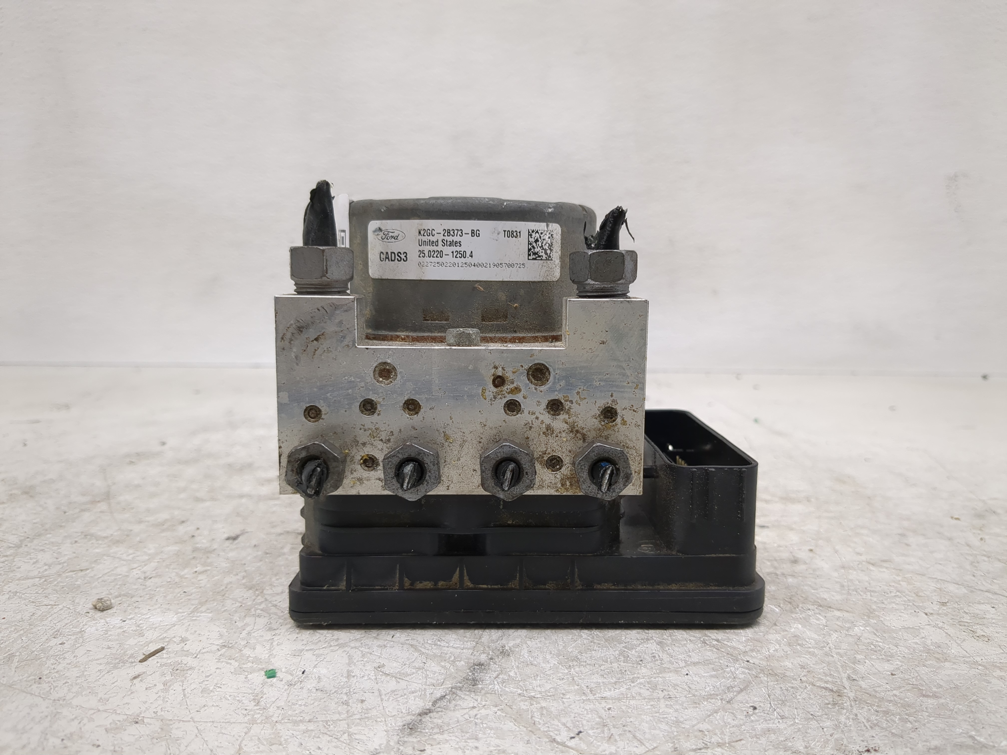 2019-2020 Ford Edge Abs Pump Control Module 1195020 - Oemusedautoparts1.com