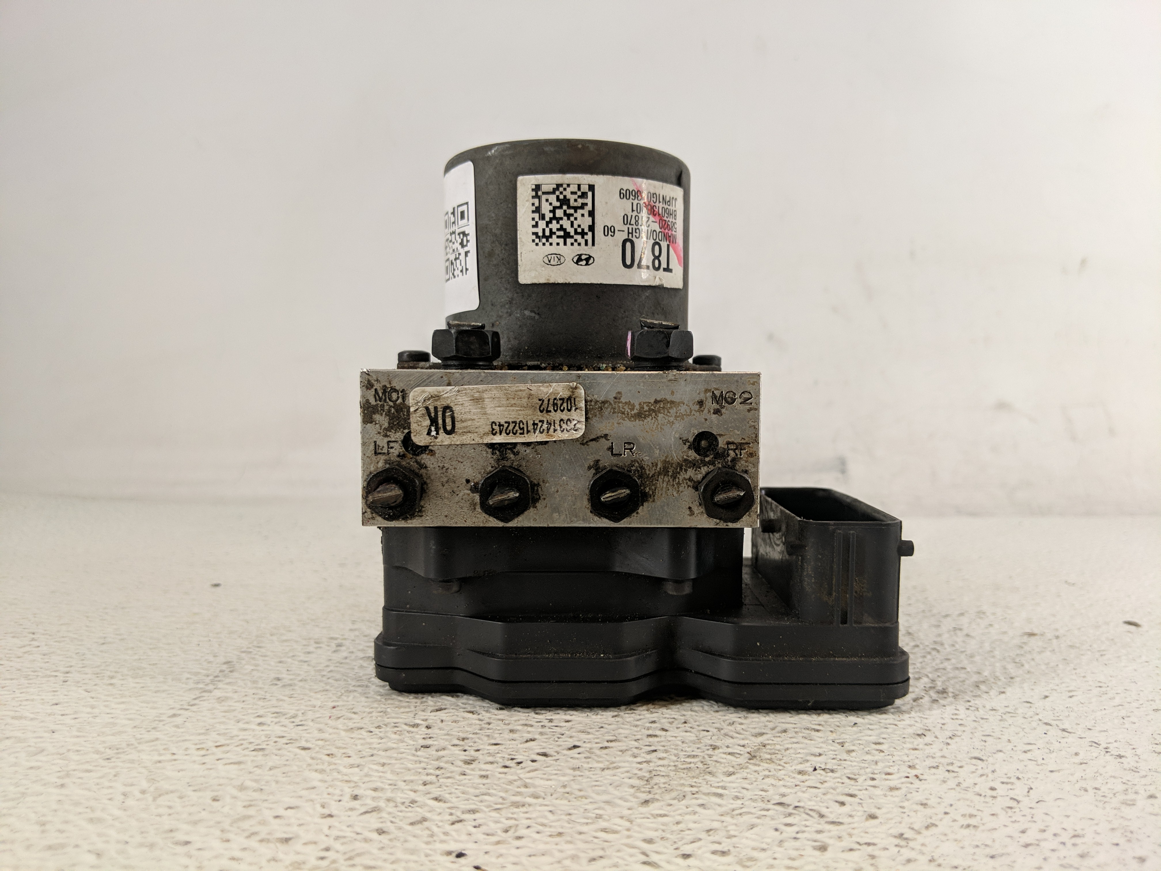 2014-2015 Kia Optima Abs Pump Control Module 1195030 - Oemusedautoparts1.com