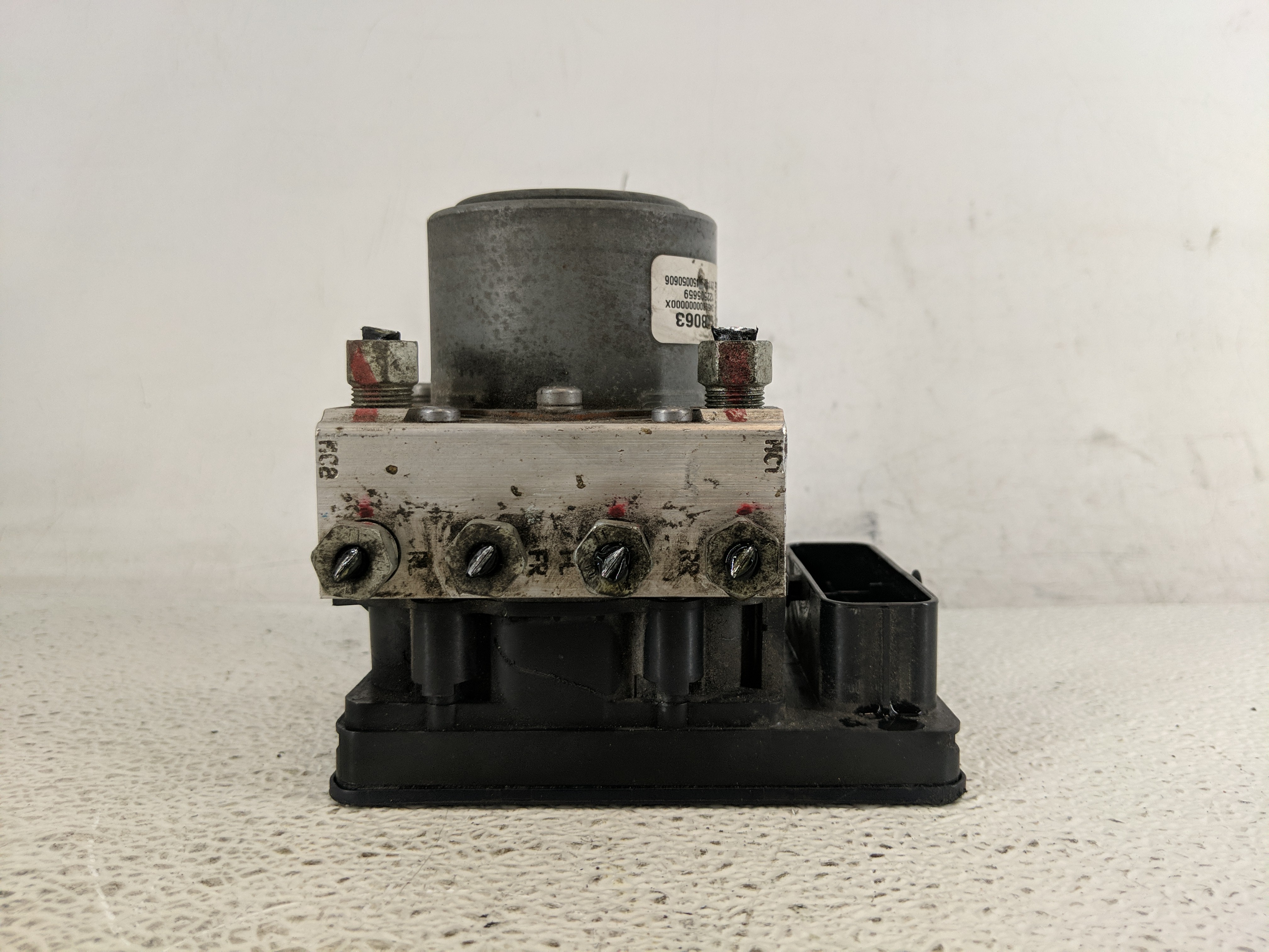 2014-2016 Chevrolet Impala Abs Pump Control Module 1195056 - Oemusedautoparts1.com