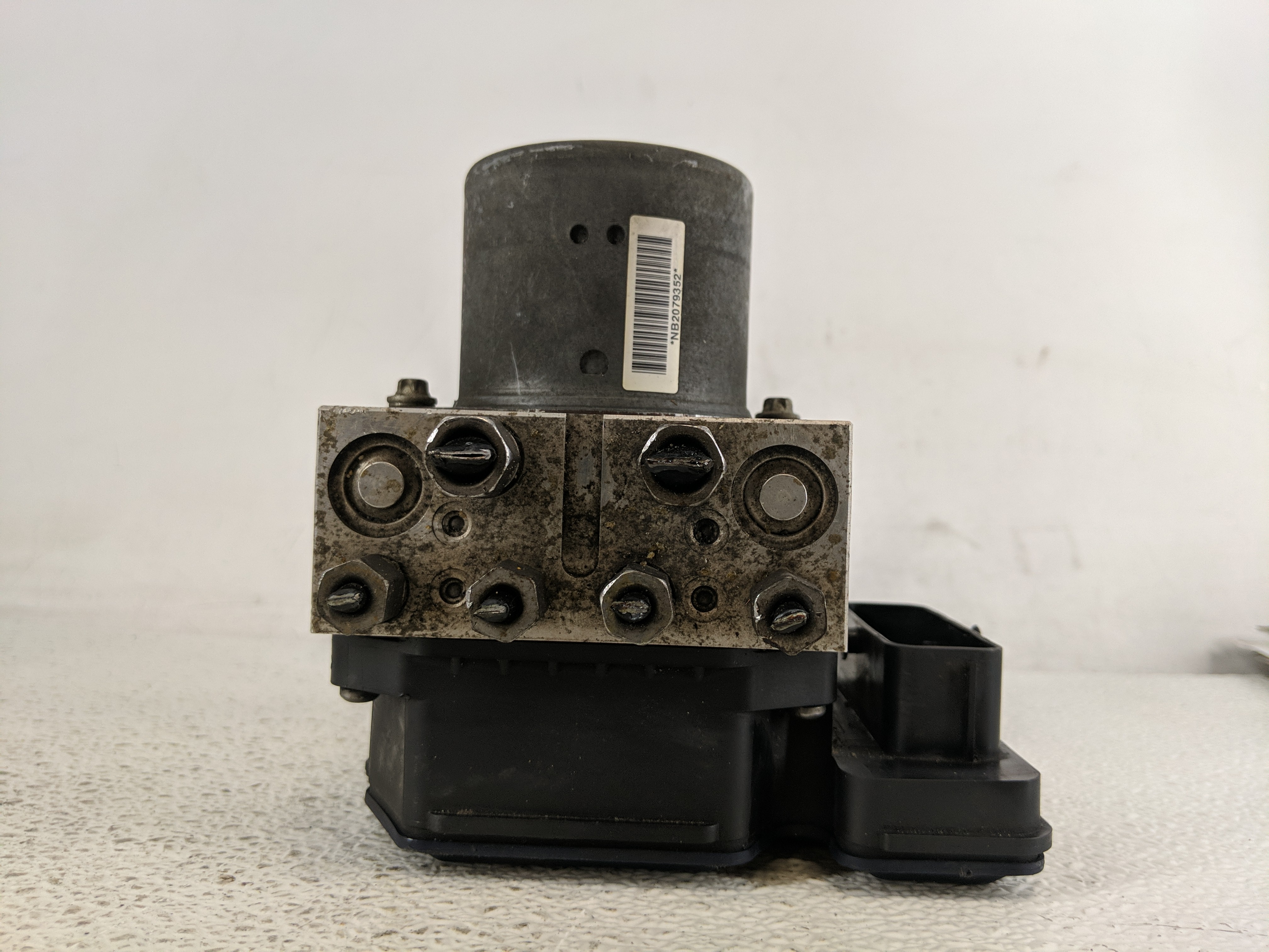 2011-2011 Dodge Durango Abs Pump Control Module 1195064 - Oemusedautoparts1.com
