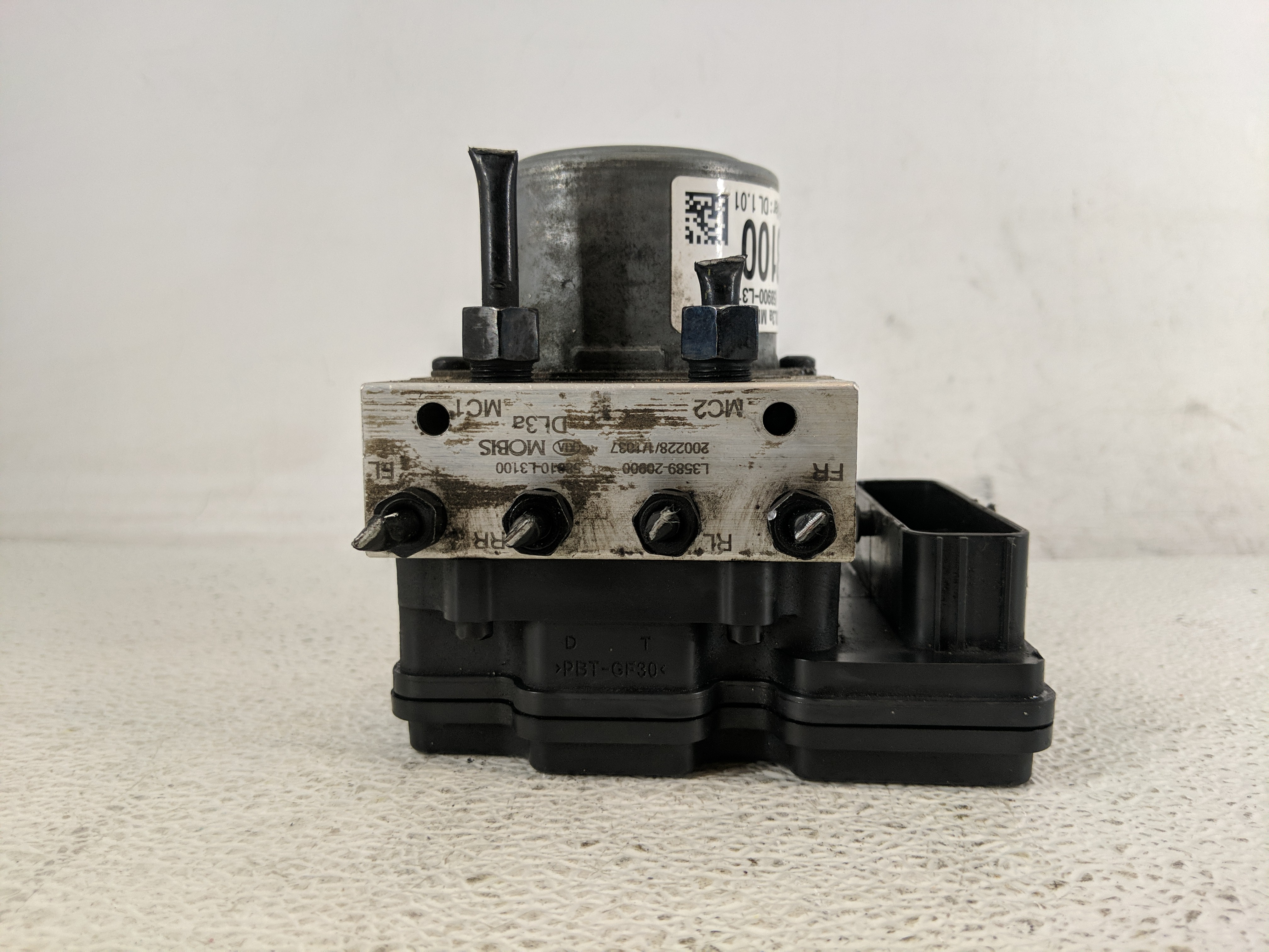 2021-2021 Kia K5 Abs Pump Control Module 1195098 - Oemusedautoparts1.com