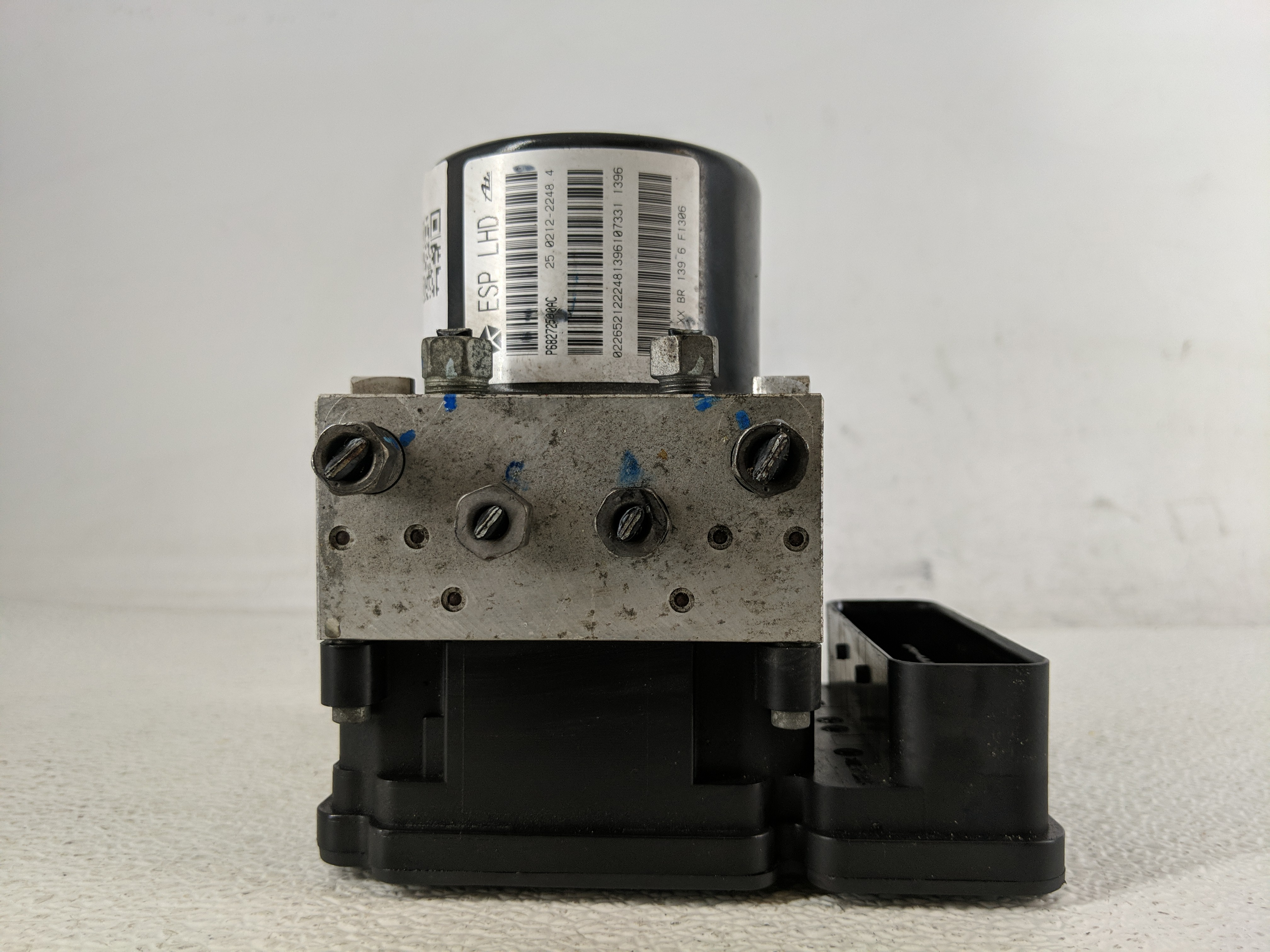 2016 Dodge Journey Abs Pump Control Module 1195110 - Oemusedautoparts1.com