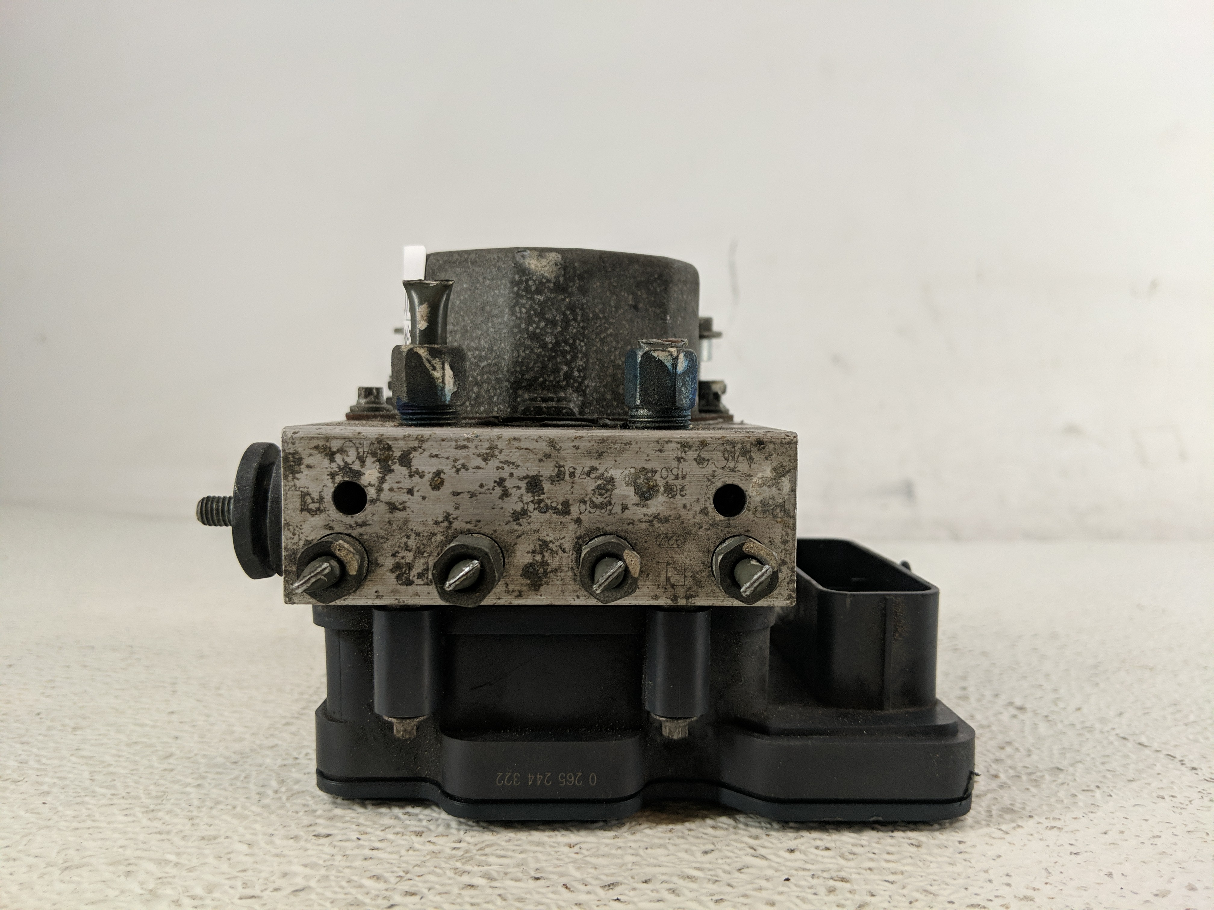 2013-2014 Nissan Sentra Abs Pump Control Module 1195128 - Oemusedautoparts1.com