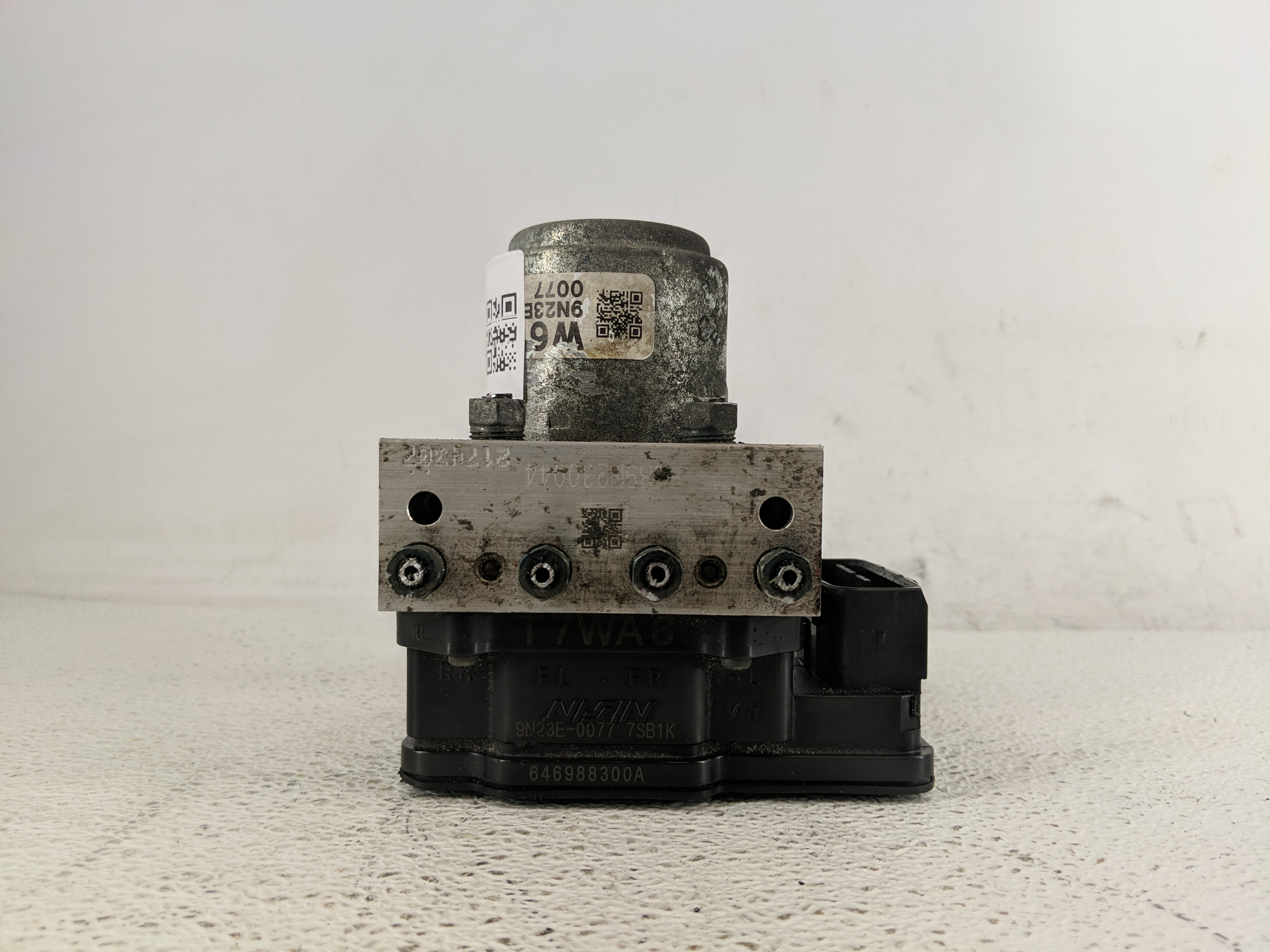 2019-2022 Honda Hr-v Abs Pump Control Module 1195129 - Oemusedautoparts1.com