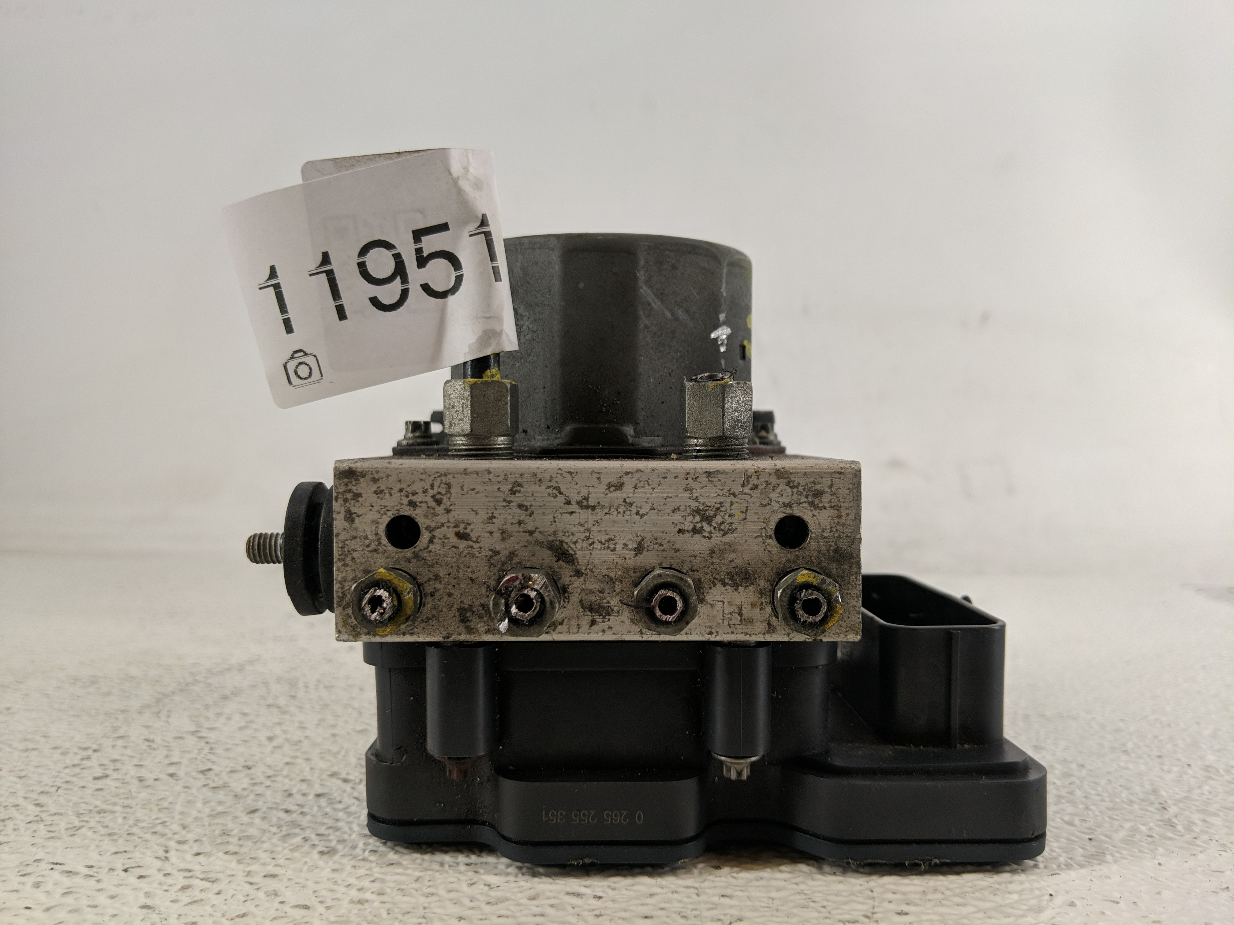 2008 Nissan Qashqai Abs Pump Control Module 1195135 - Oemusedautoparts1.com