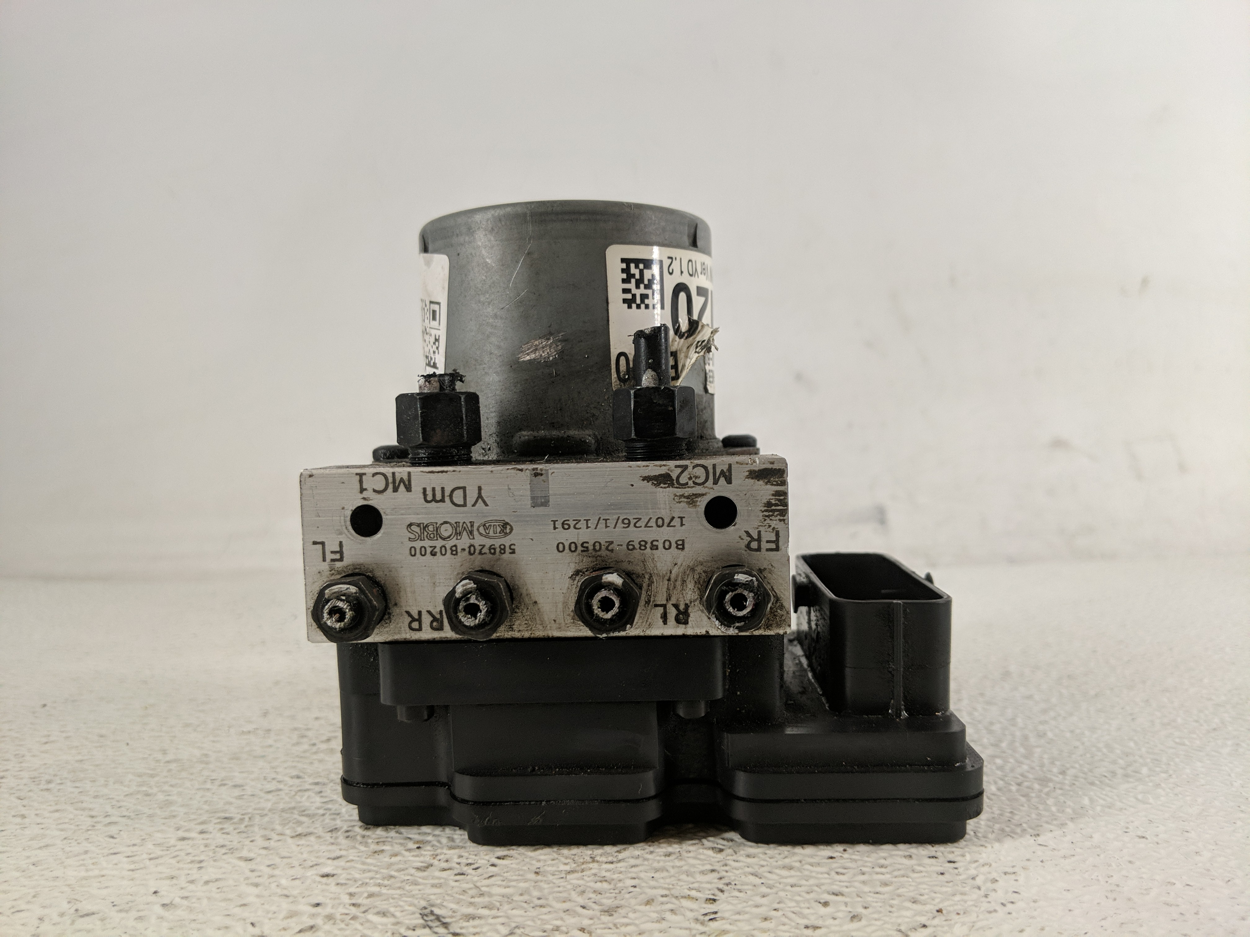 2017-2018 Kia Forte Abs Pump Control Module 1195157 - Oemusedautoparts1.com