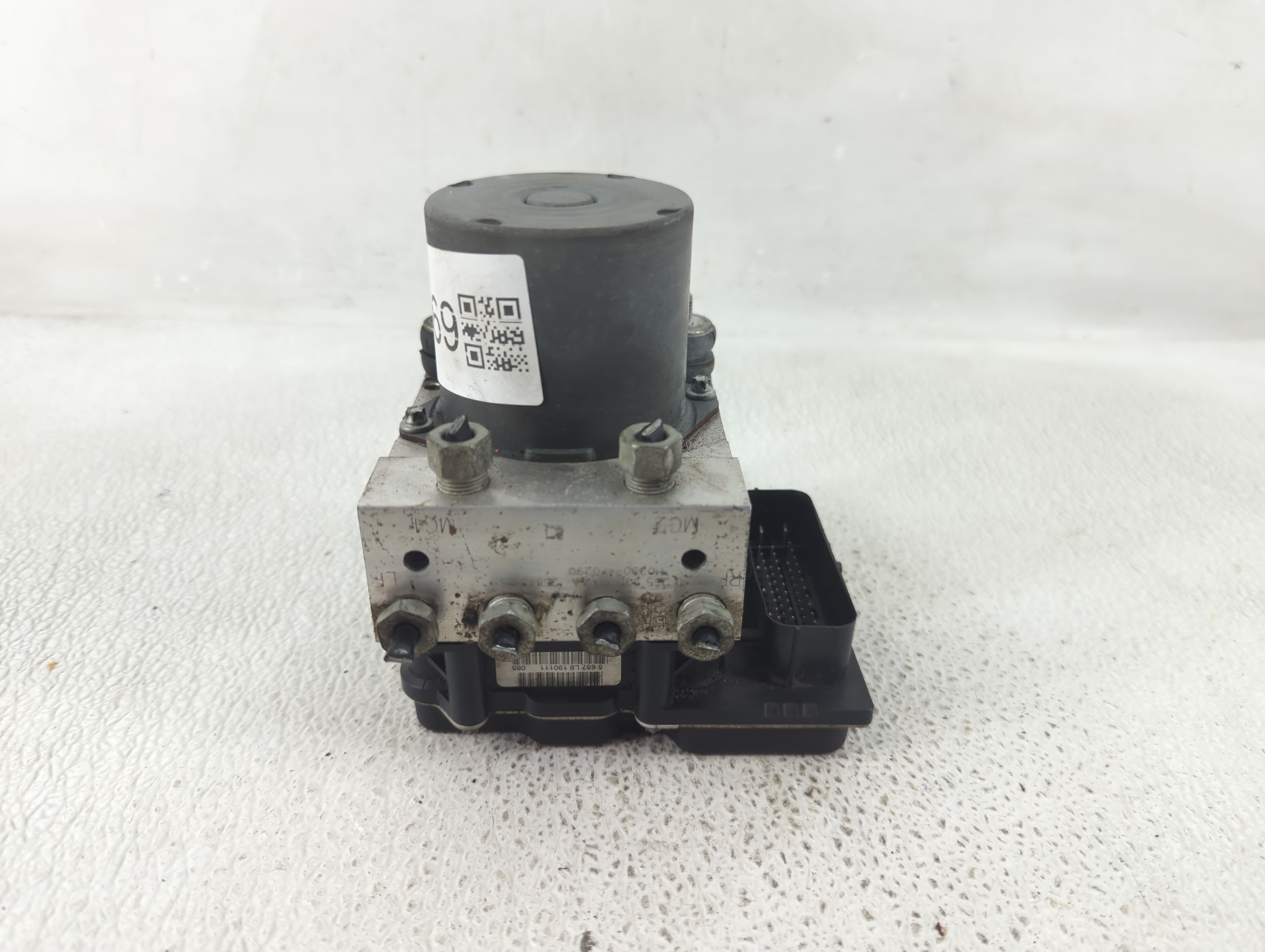 2009-2011 Buick Enclave Abs Pump Control Module 1195169 - Oemusedautoparts1.com