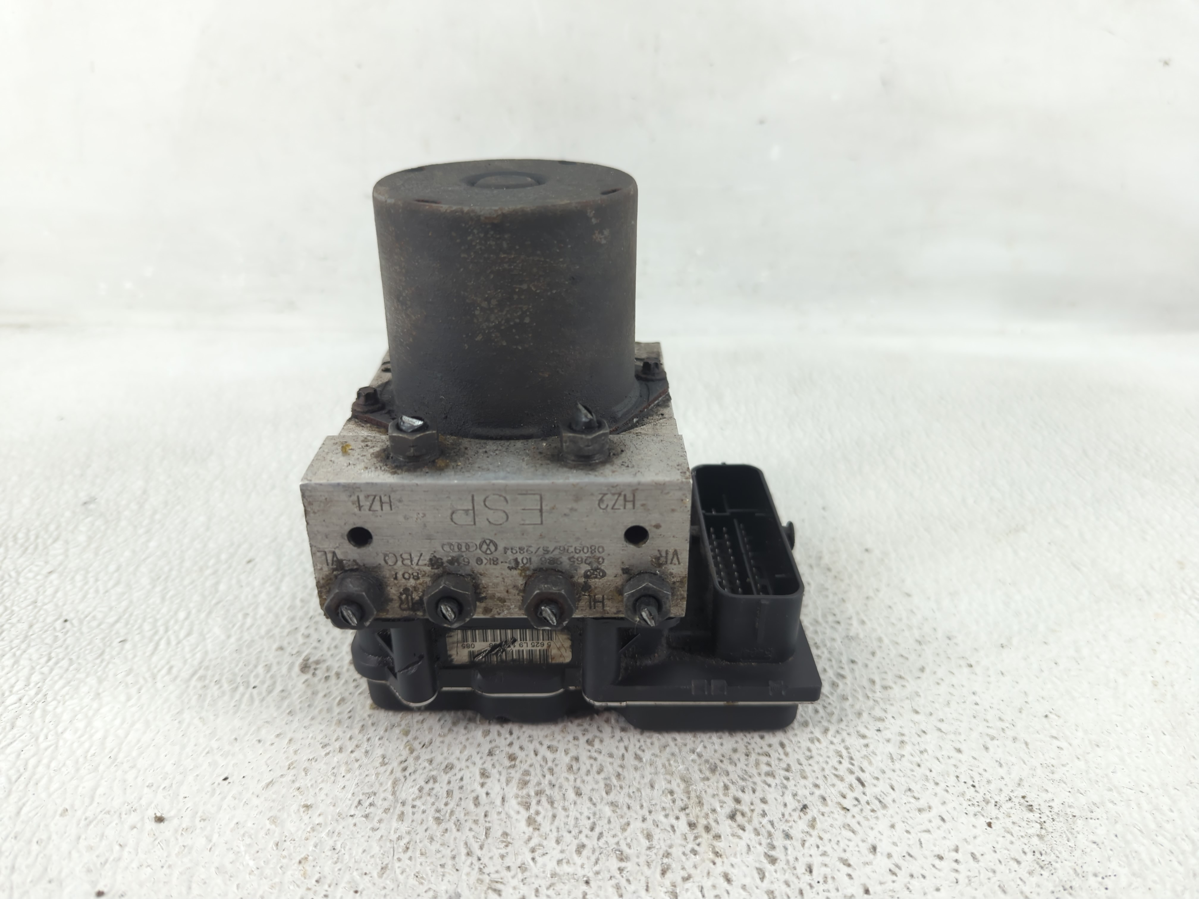 2007-2009 Audi A4 Abs Pump Control Module 1195176 - Oemusedautoparts1.com