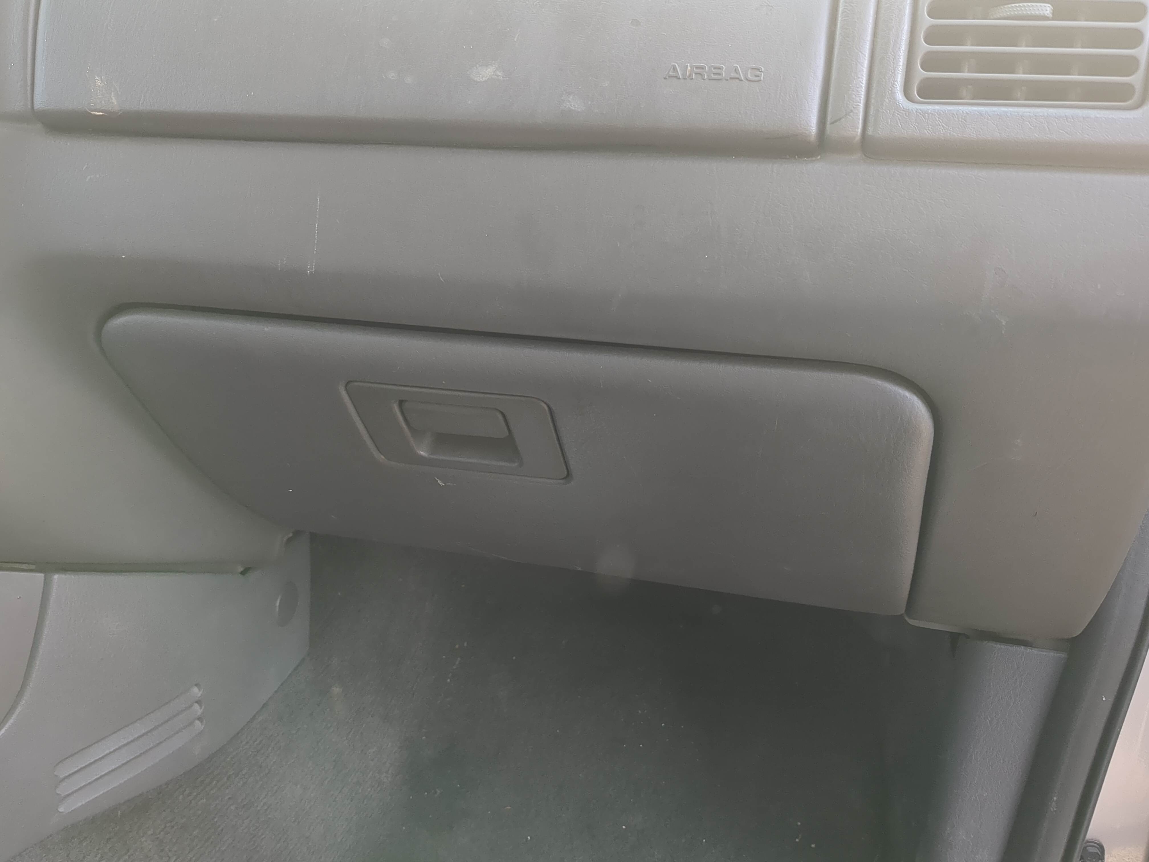 2005 Ford Explorer Passenger Glove Box Door Storage Compartment 1195227 - Oemusedautoparts1.com