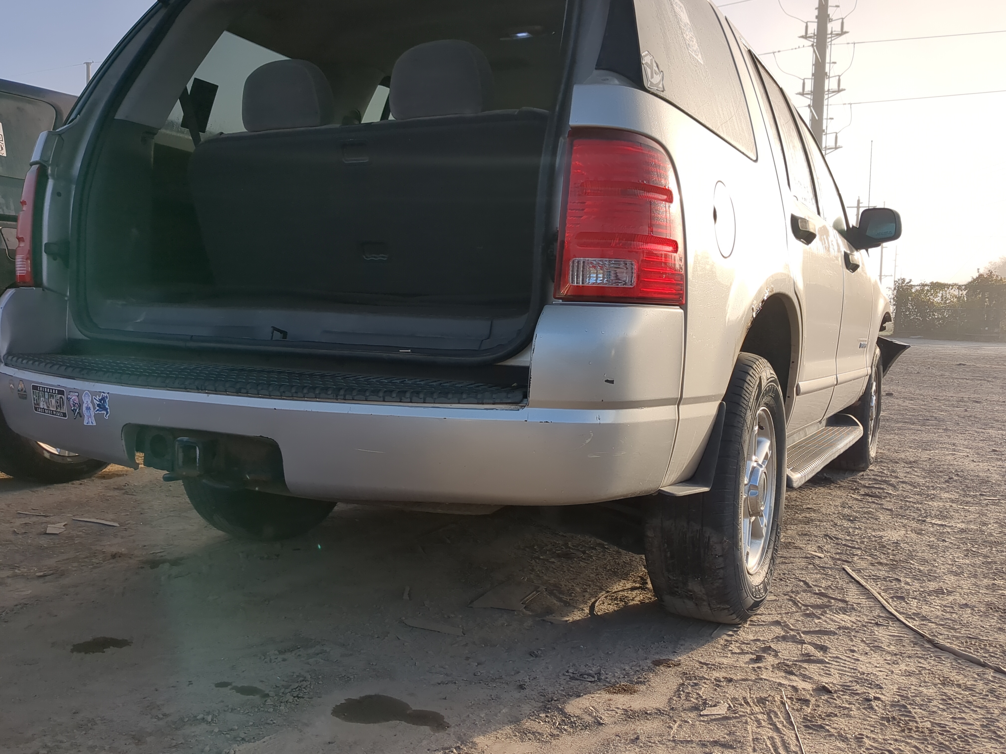 2004-2005 Ford Explorer Rear Bumper Assembly Oem 1195242 - Oemusedautoparts1.com