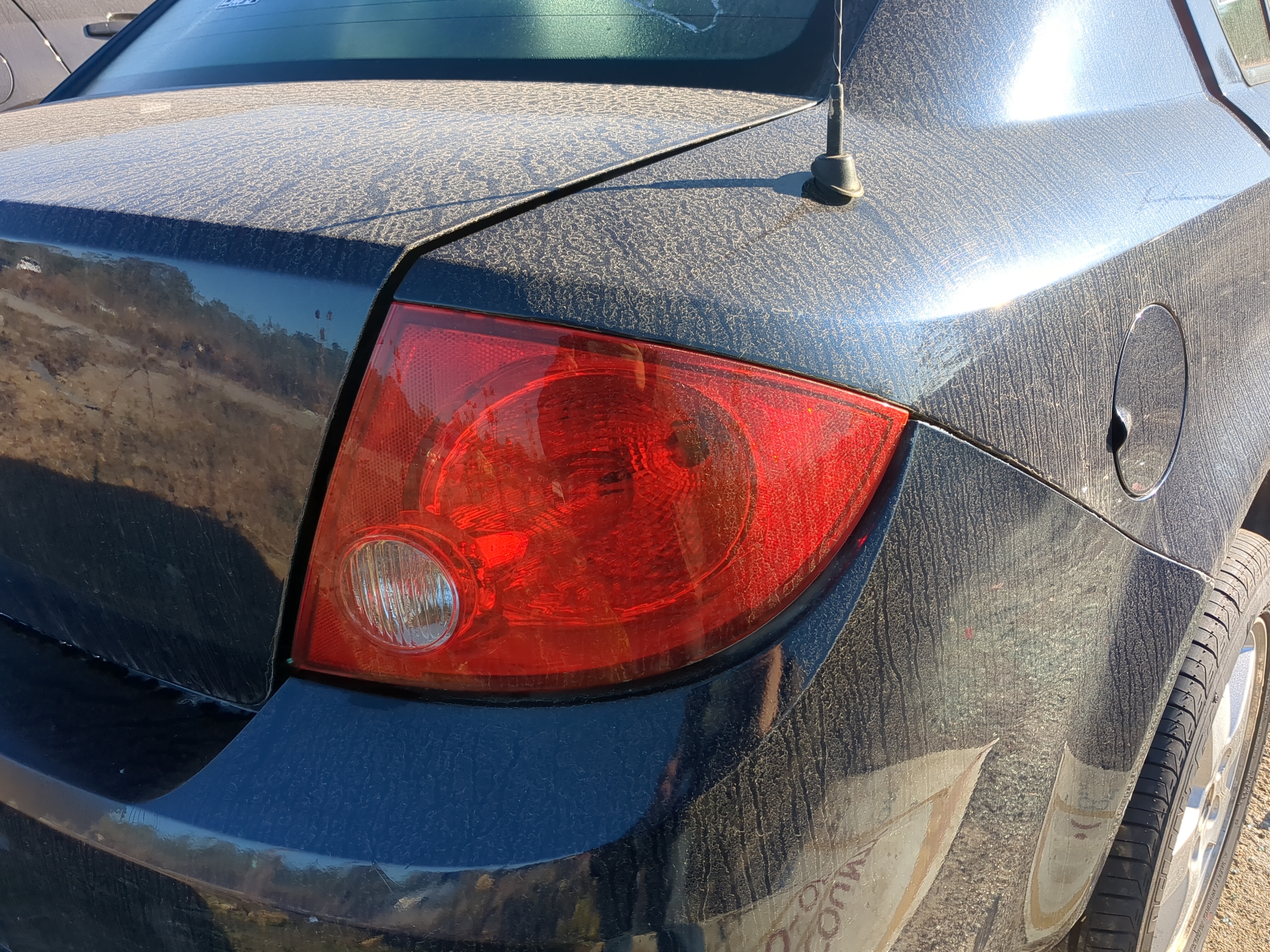 Picture of 2005-2010 Chevrolet Cobalt Passenger Right Side Tail Light Taillight Oem 1195630