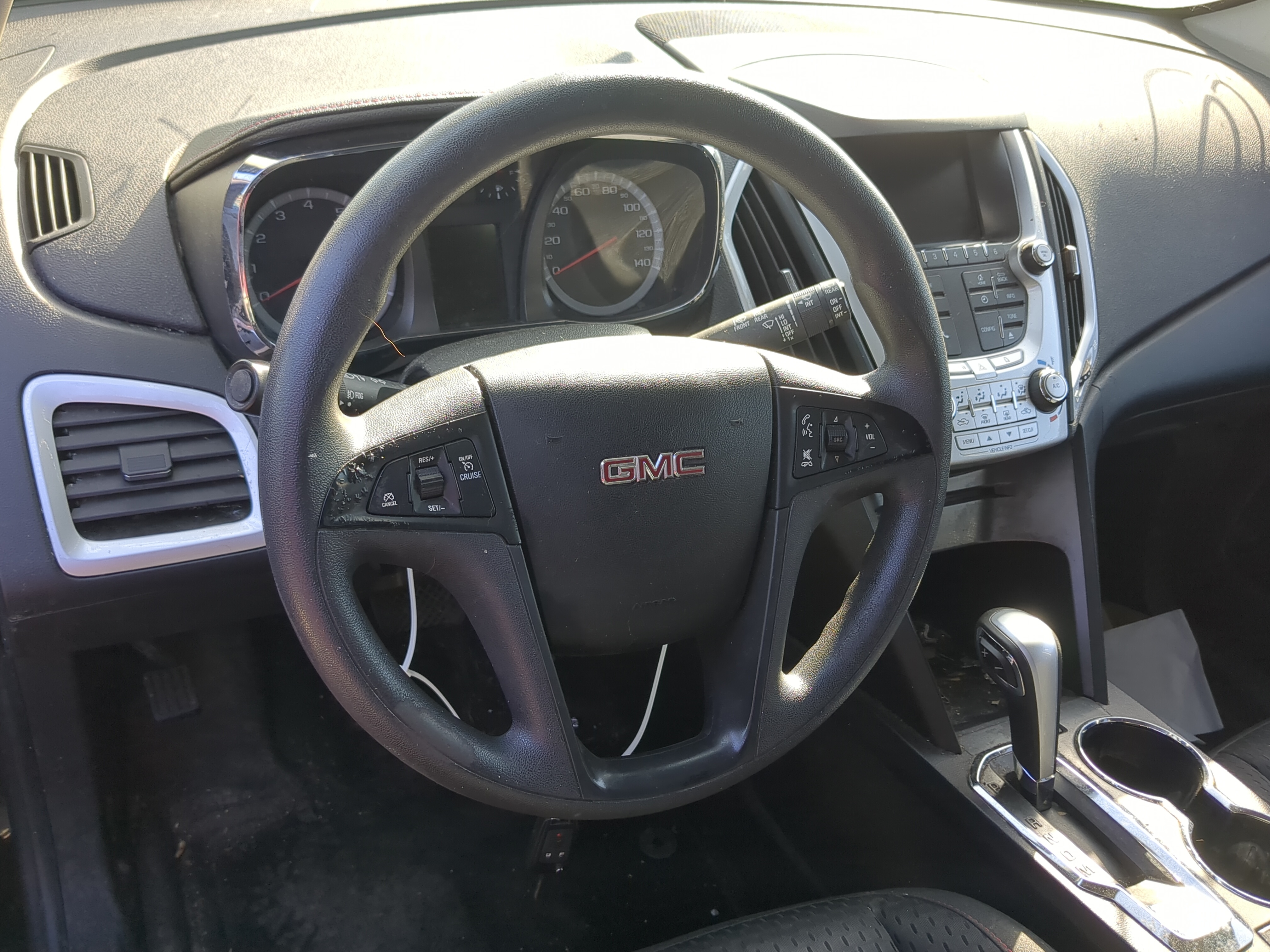 2010-2017 Gmc Terrain Air Bag Driver Left Steering Wheel Mounted 1195719 - Oemusedautoparts1.com