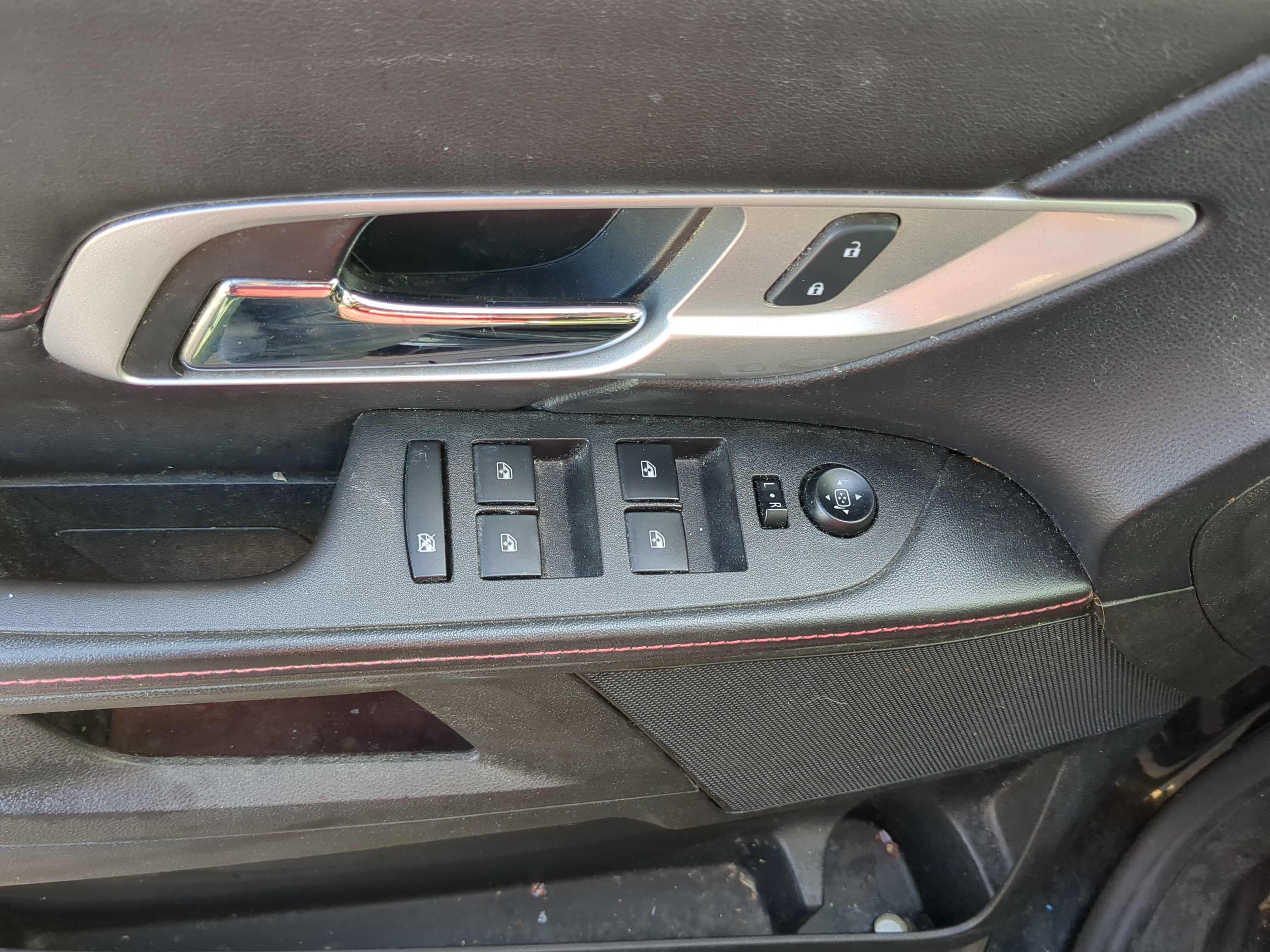2010-2017 Gmc Terrain Driver Left Door Master Power Window Switch 1195759 - Oemusedautoparts1.com