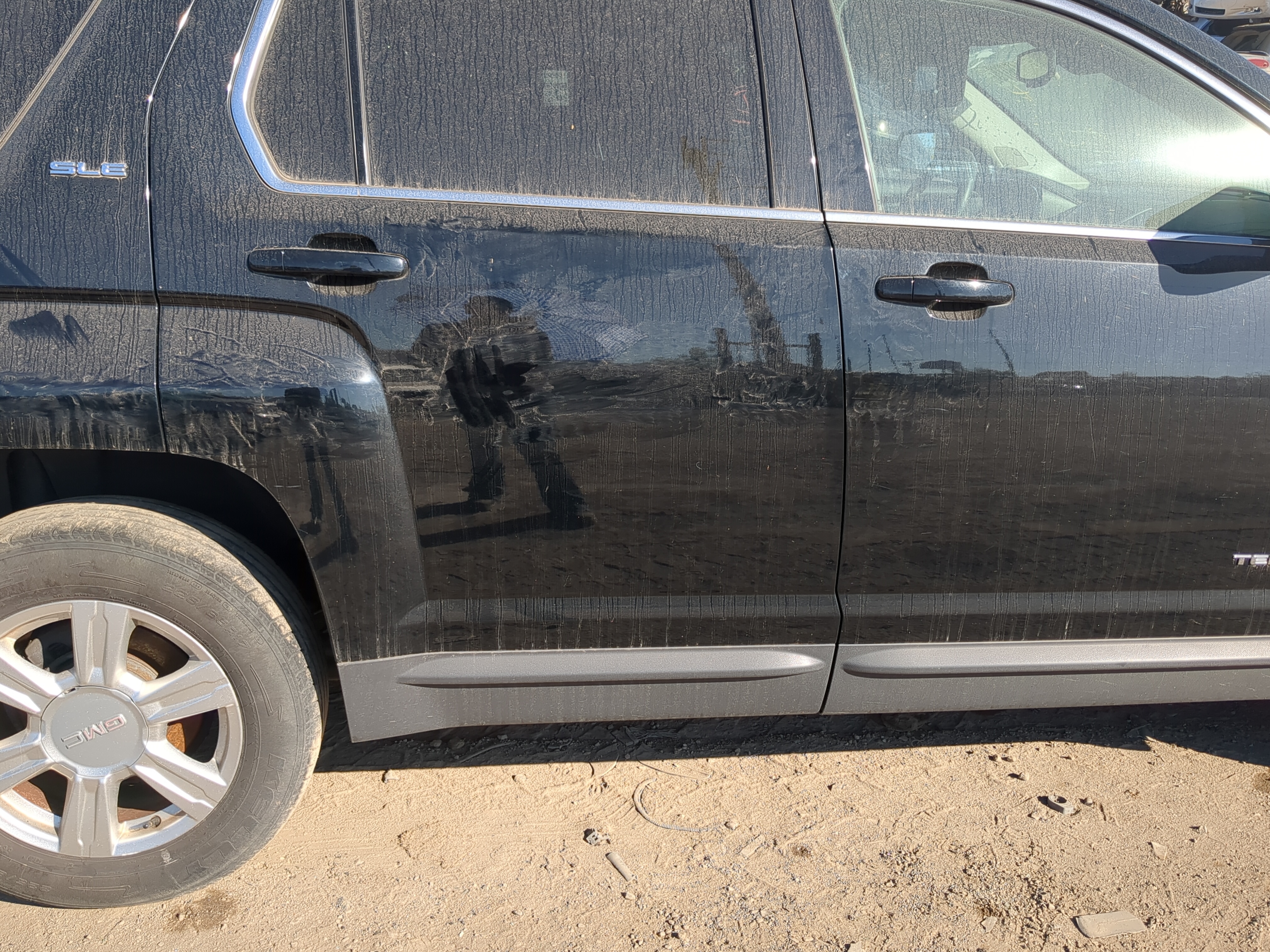 2010-2015 Gmc Terrain Passenger Rear Door Oem 1195818 - Oemusedautoparts1.com