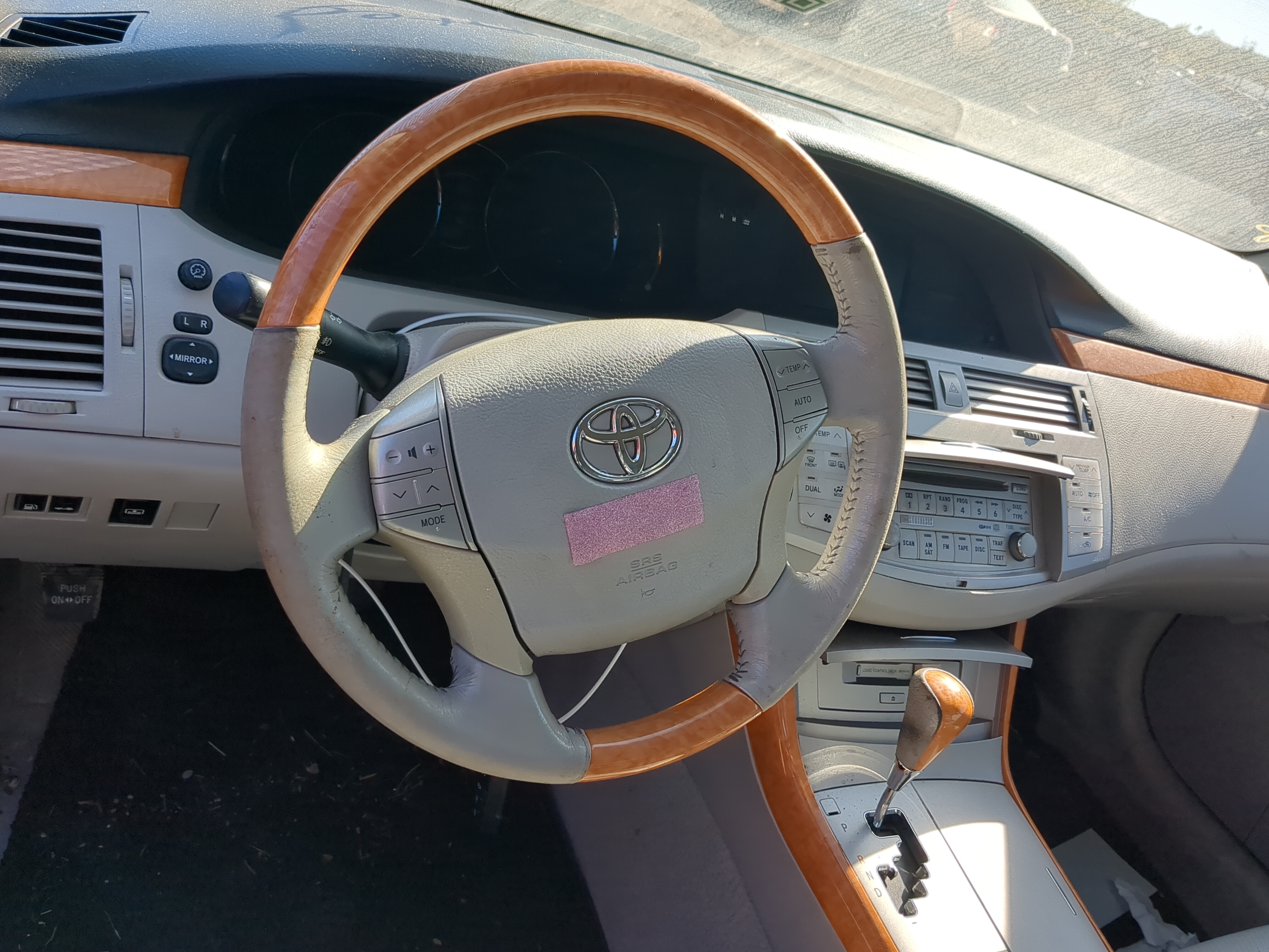 2005-2012 Toyota Avalon Air Bag Driver Left Steering Wheel Mounted 1196181 - Oemusedautoparts1.com