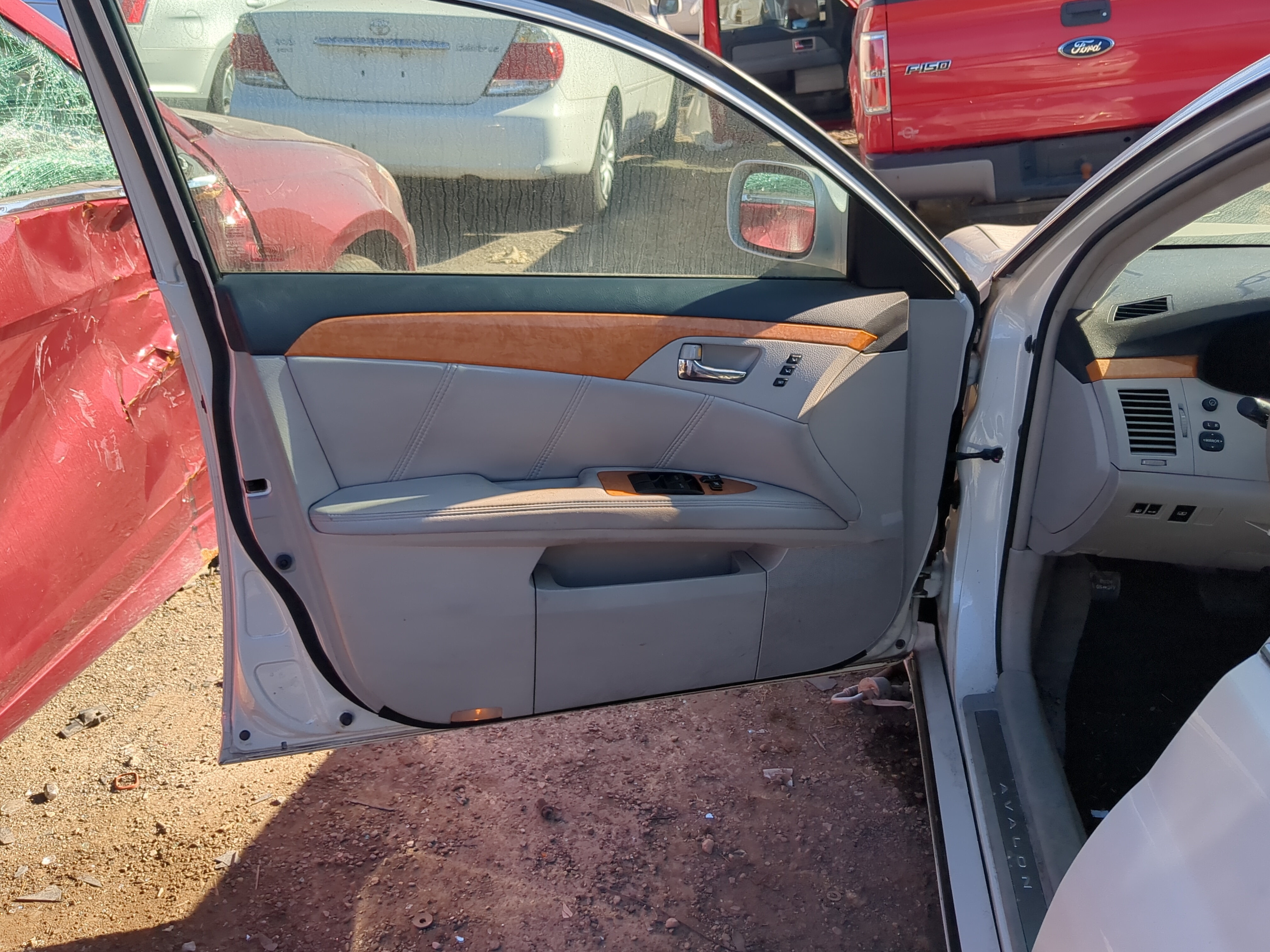 Picture of 2007 Toyota Avalon Front Left Driver Interior Door Panel Trim 1196274