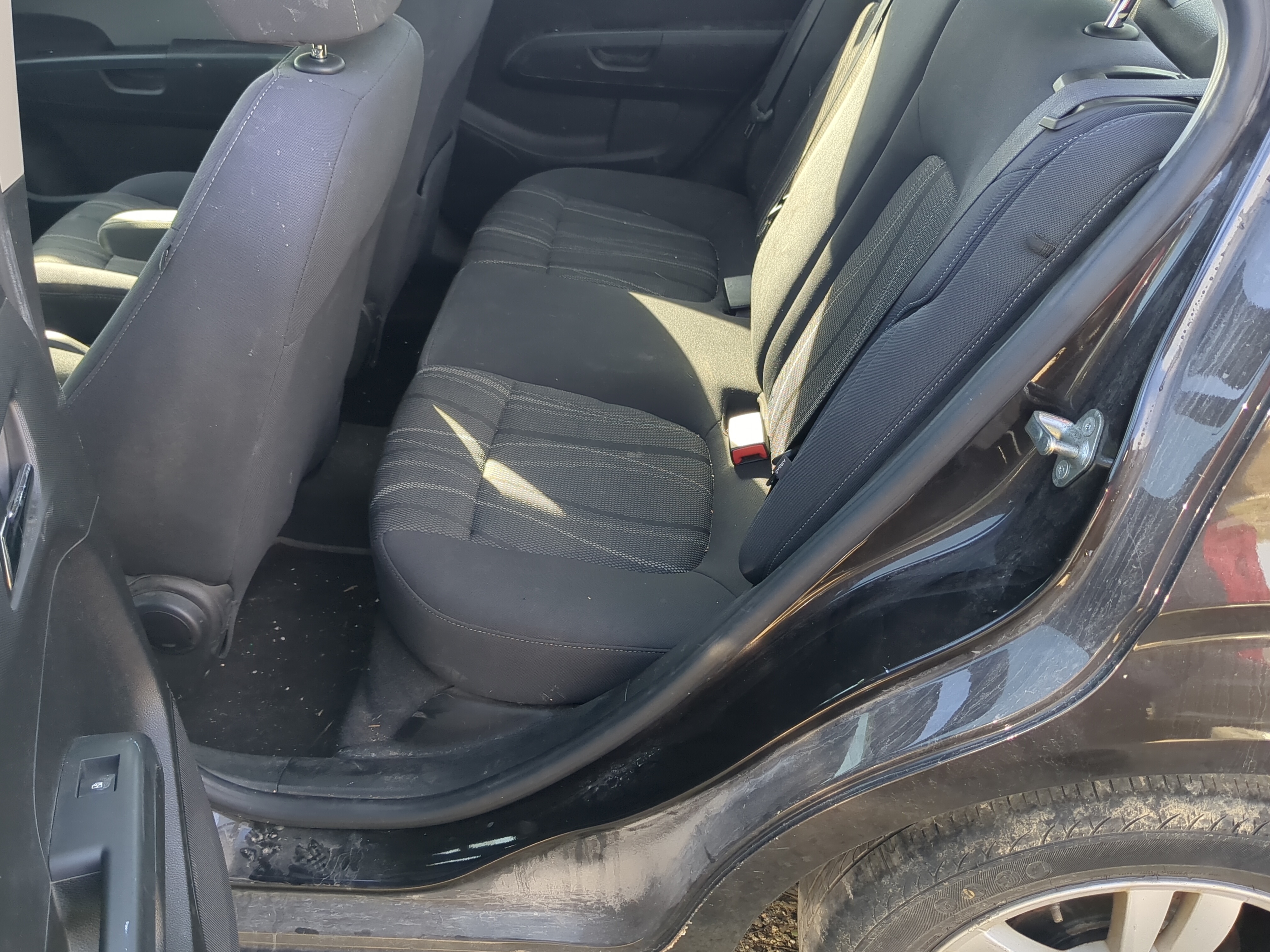 2015 Chevrolet Sonic Rear Seat Oem 1196422 - Oemusedautoparts1.com