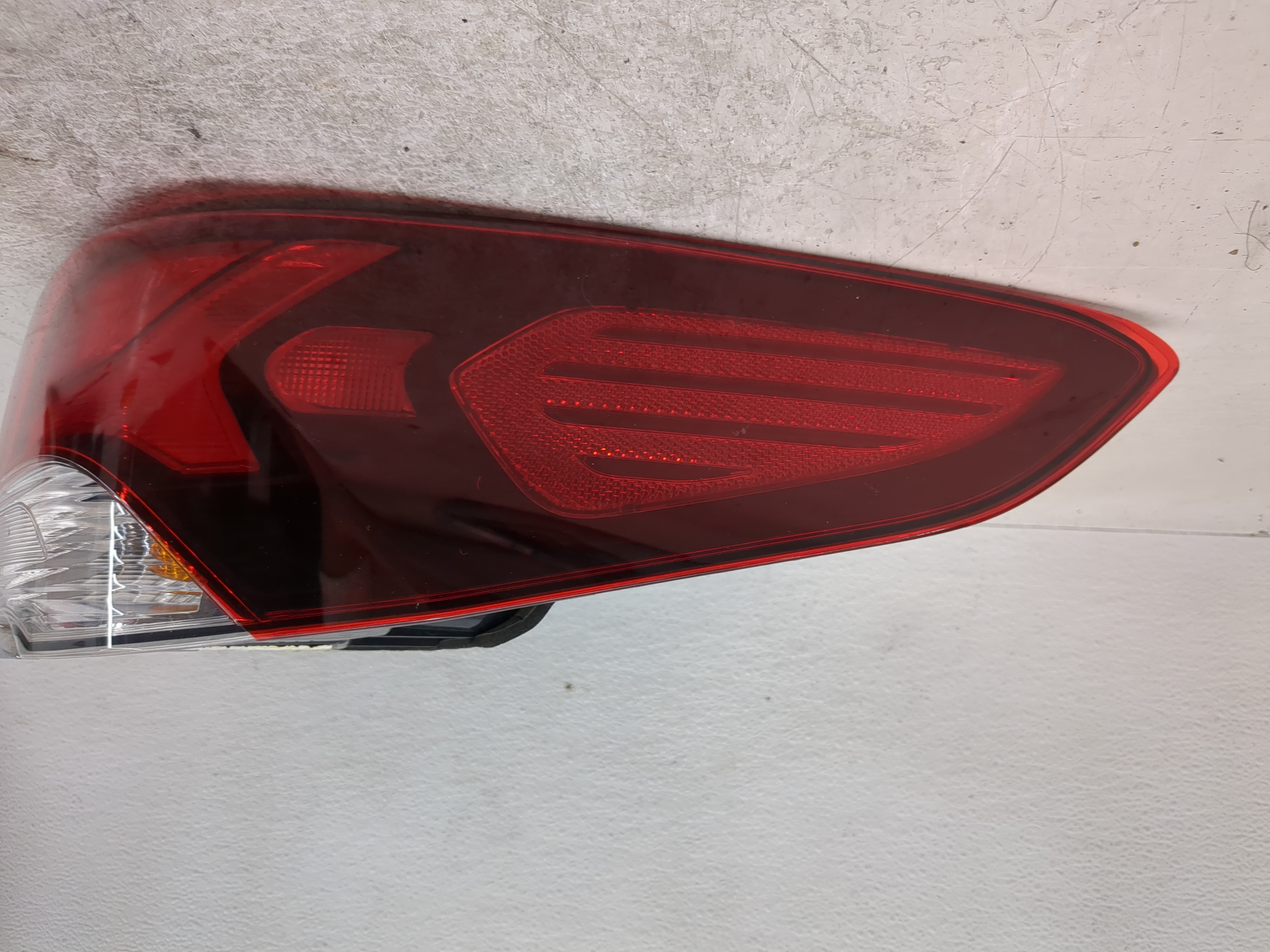 Picture of 2018-2019 Hyundai Sonata Passenger Right Side Tail Light Taillight Oem 1196470