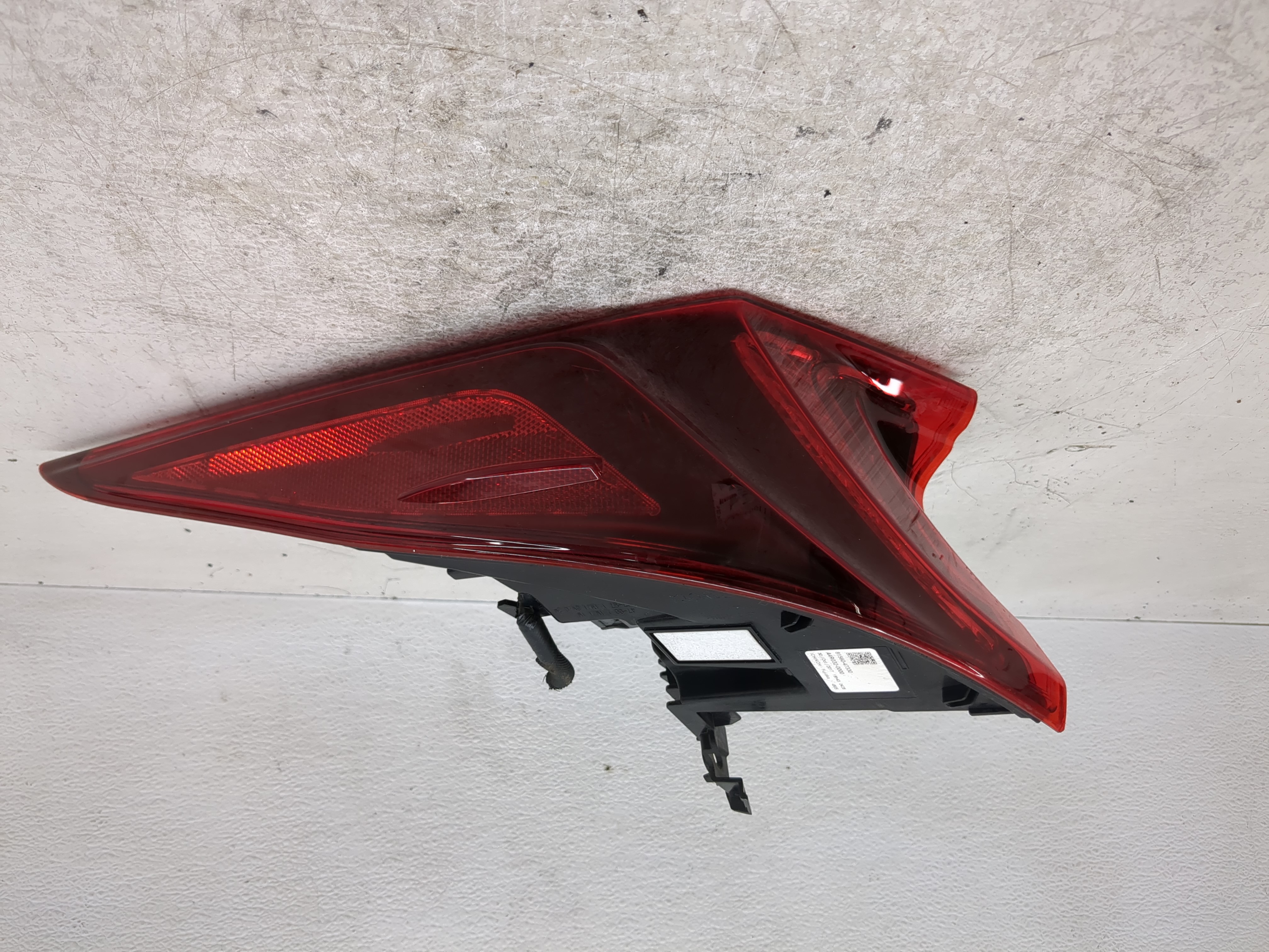 Picture of Toyota Prius Driver Left Side Tail Light Taillight Oem 1196475