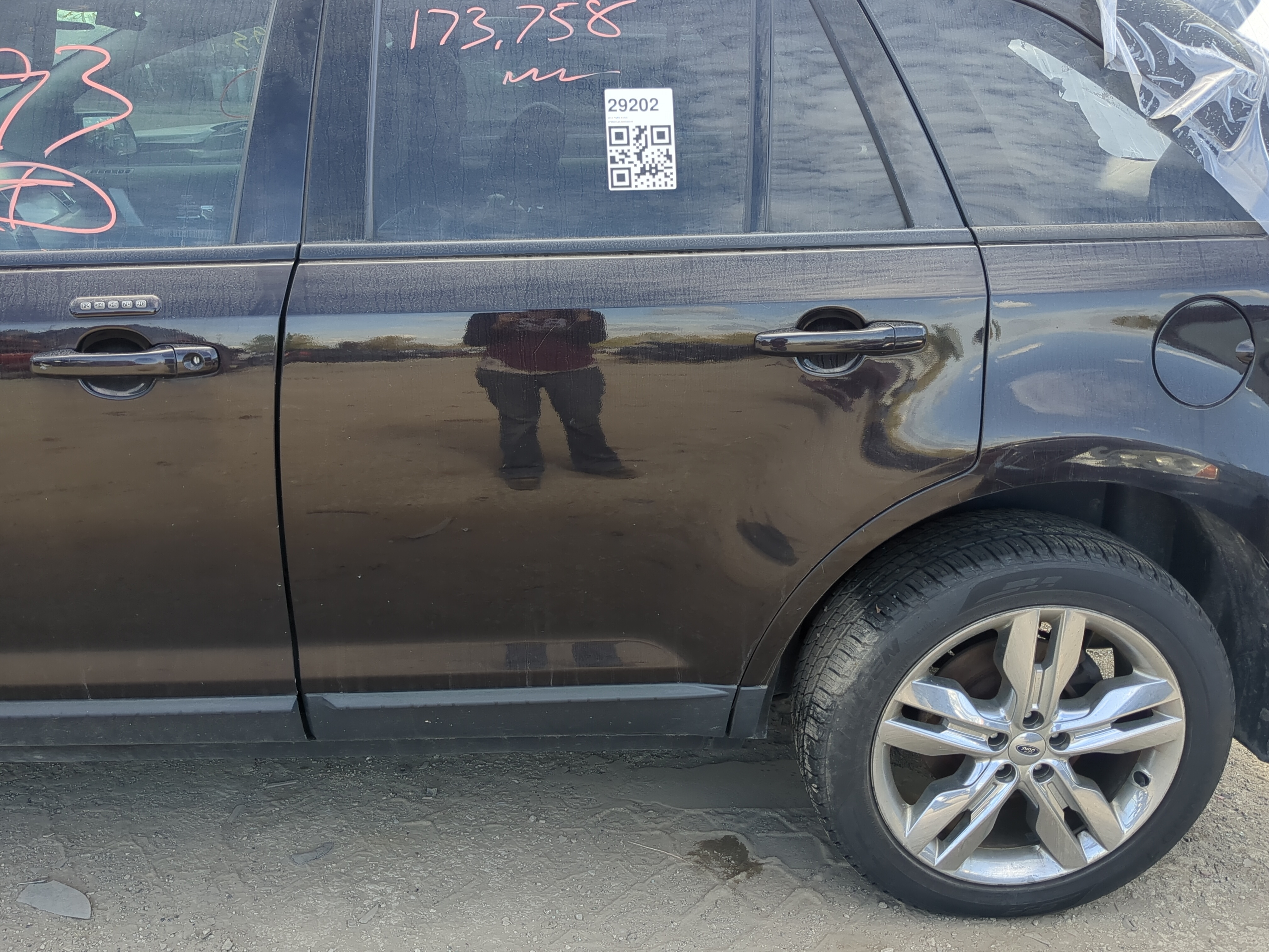 2011-2014 Ford Edge Driver Rear Door Oem 1196521 - Oemusedautoparts1.com