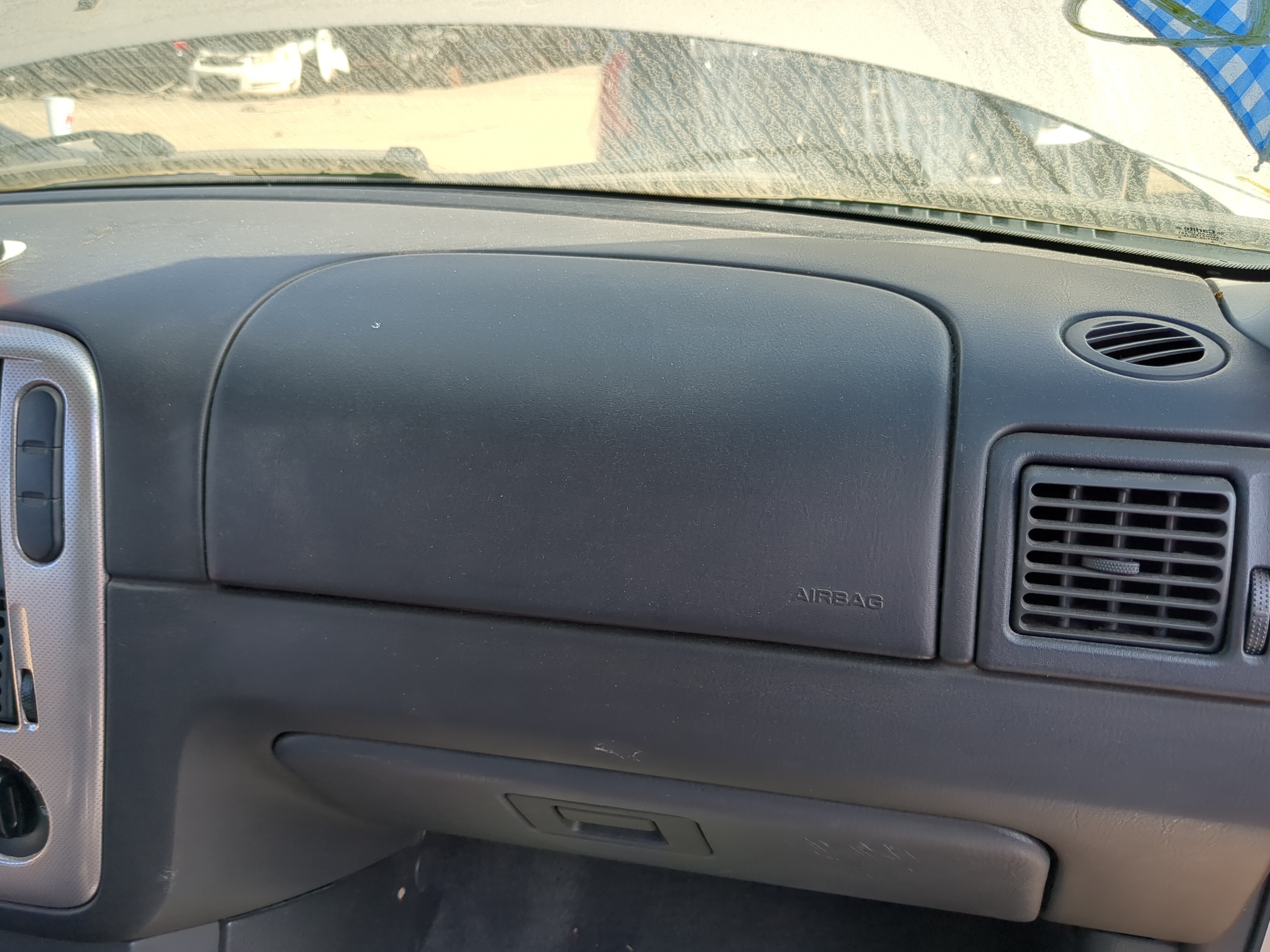 2002-2005 Mercury Mountaineer Air Bag Passenger Right Dashboard Oem 1196676 - Oemusedautoparts1.com