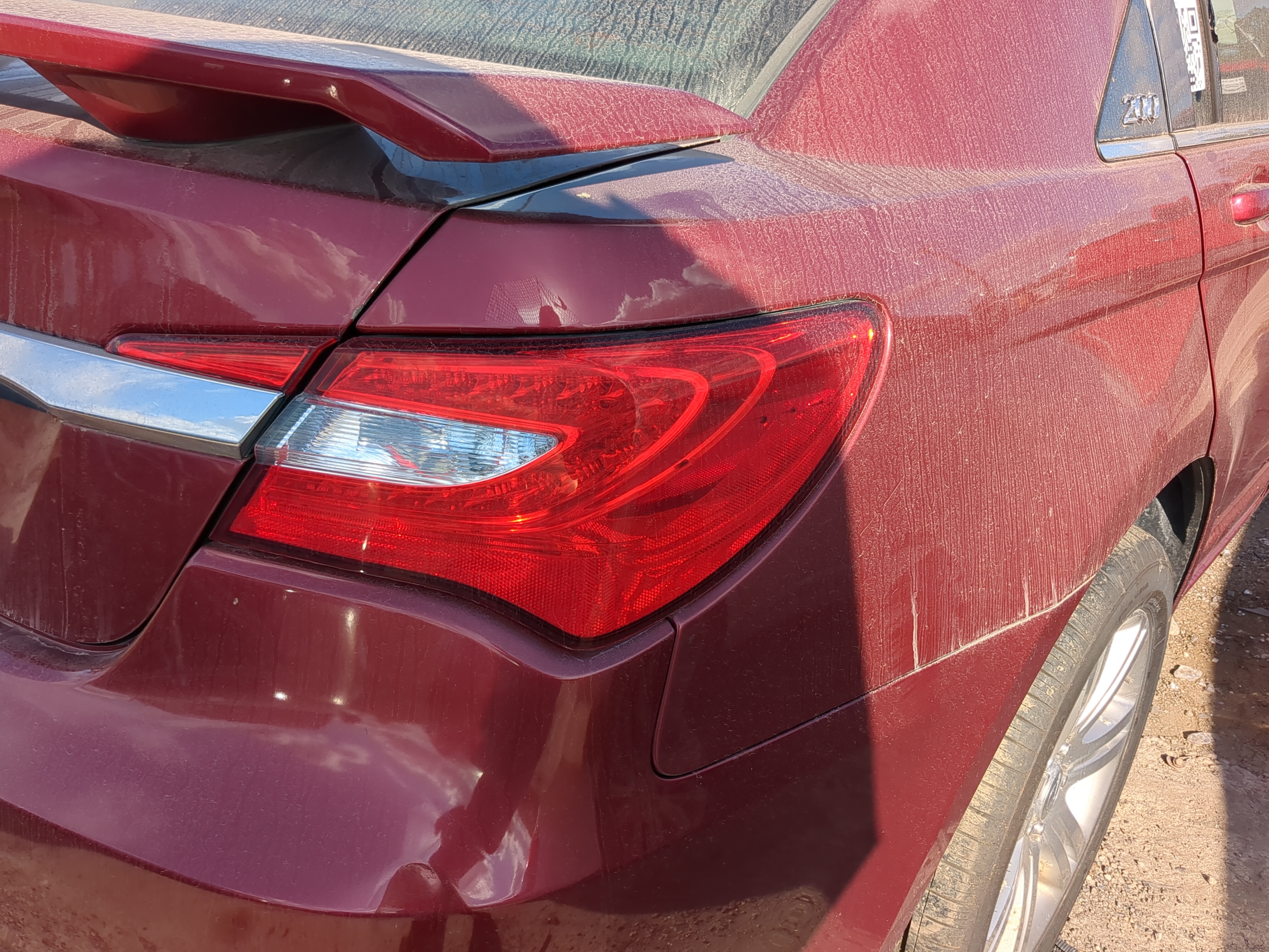 Picture of 2011-2014 Chrysler 200 Passenger Right Side Tail Light Taillight Oem 1196922