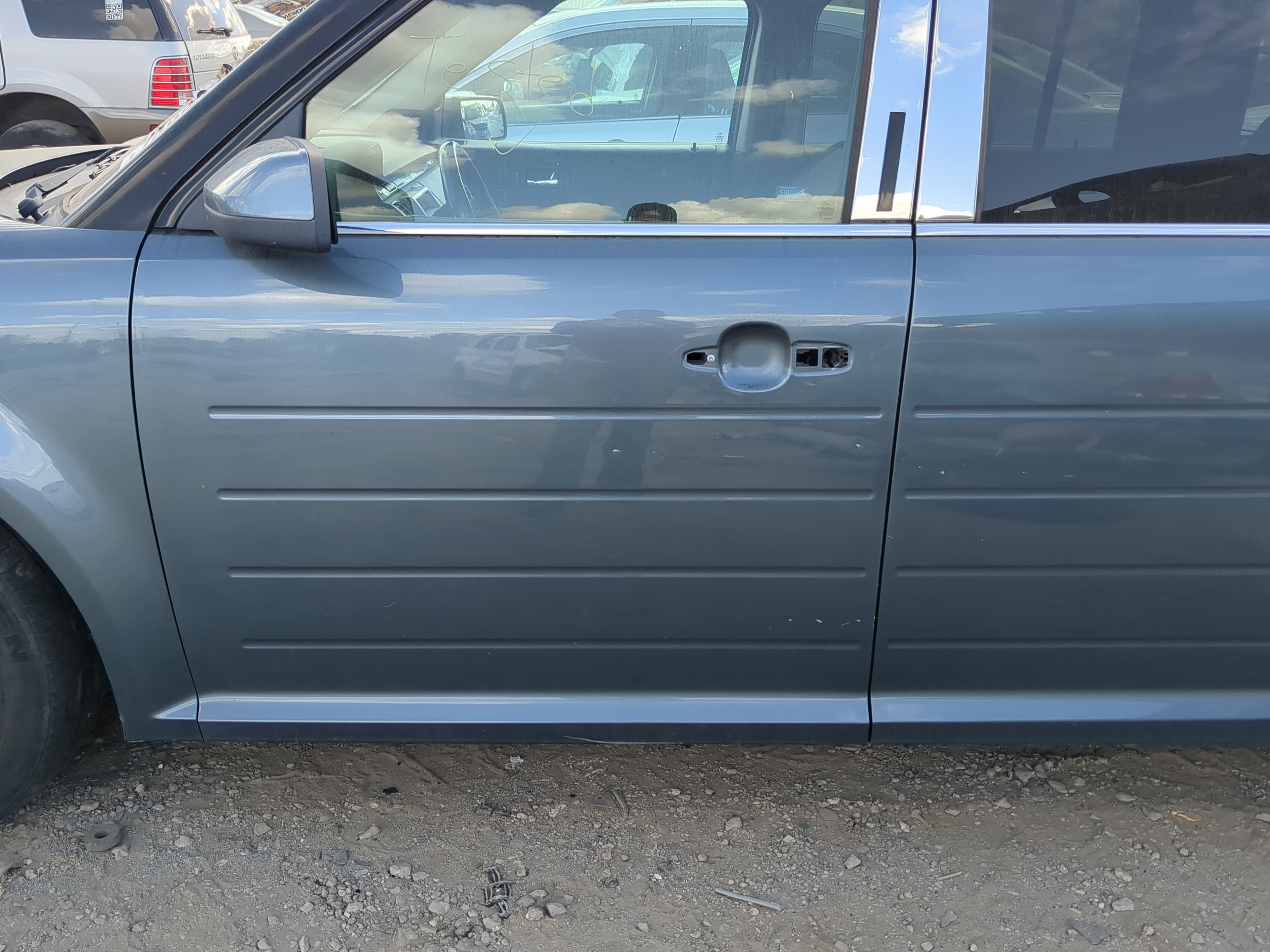 2009-2019 Ford Flex Driver Front Door Oem 1197180 - Oemusedautoparts1.com