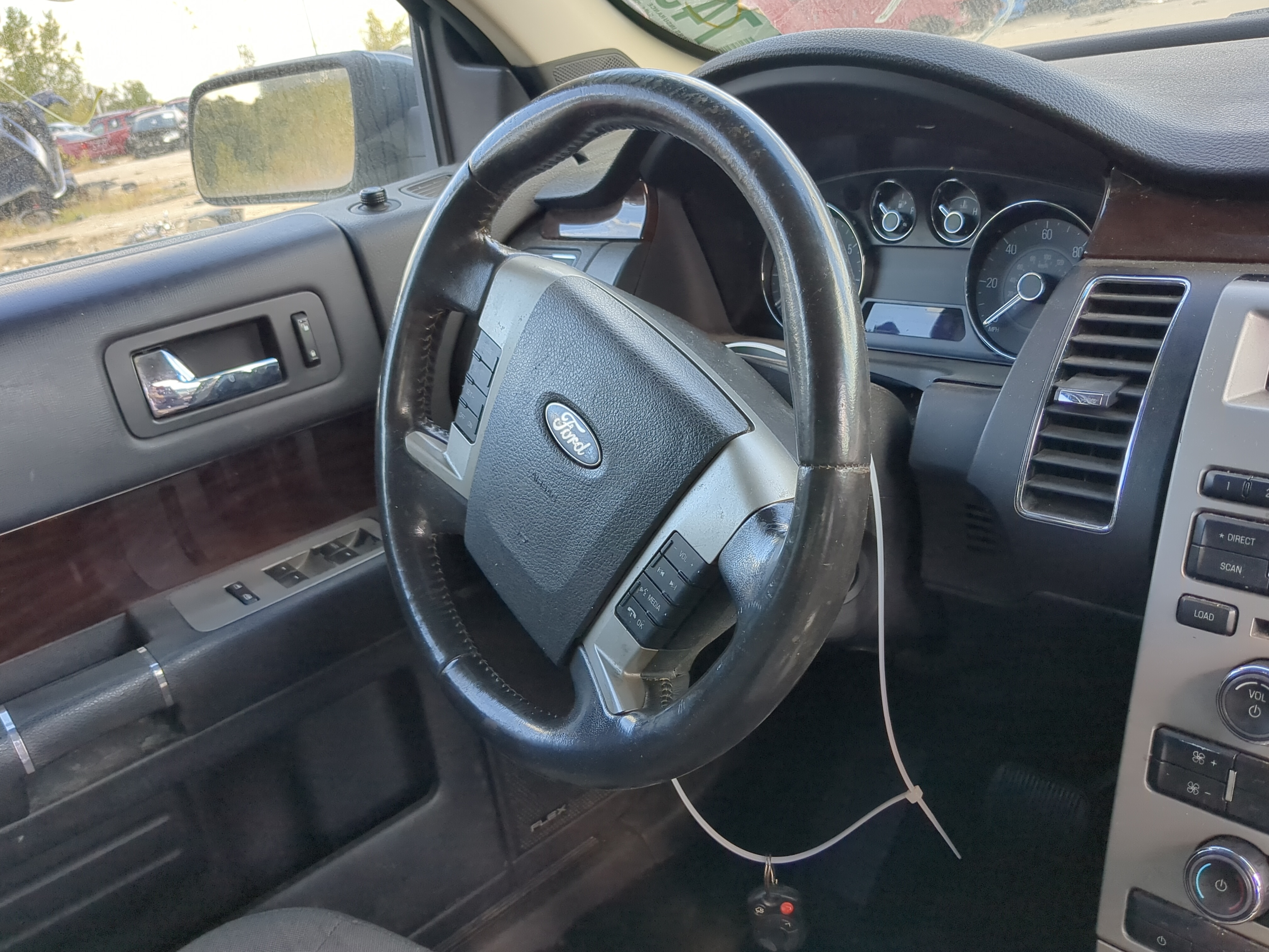 2009-2010 Ford Flex Air Bag Driver Left Steering Wheel Mounted 1197212 - Oemusedautoparts1.com