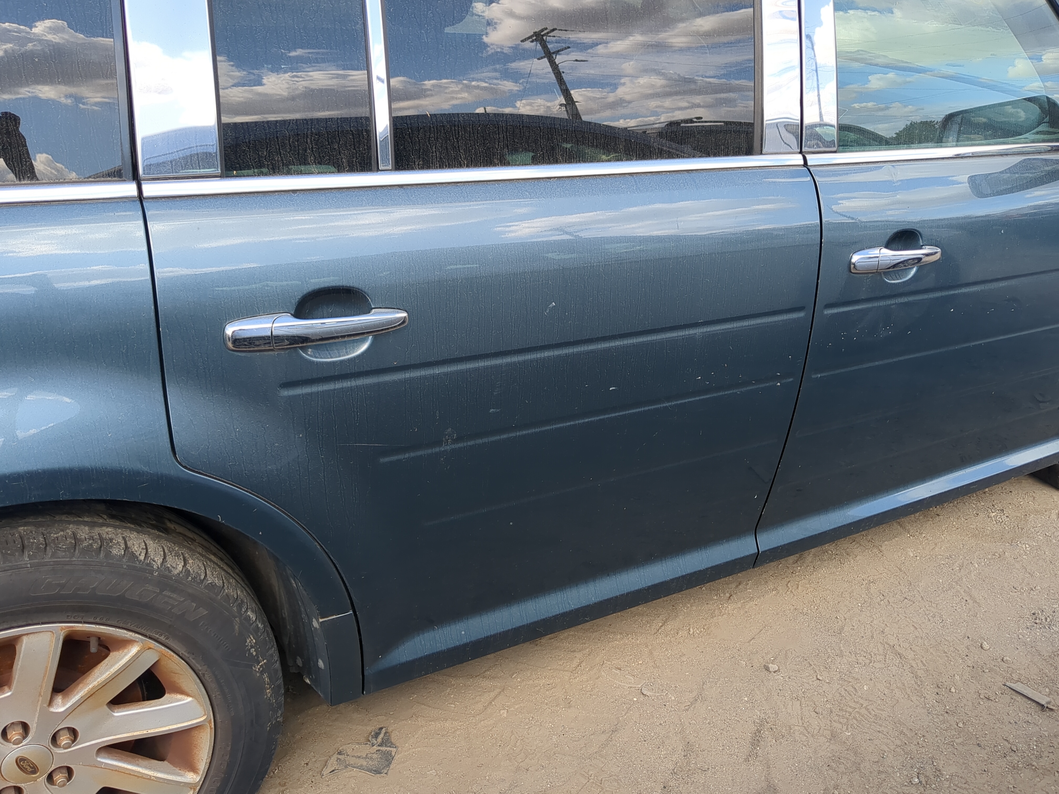 2009-2019 Ford Flex Passenger Rear Door Oem 1197282 - Oemusedautoparts1.com