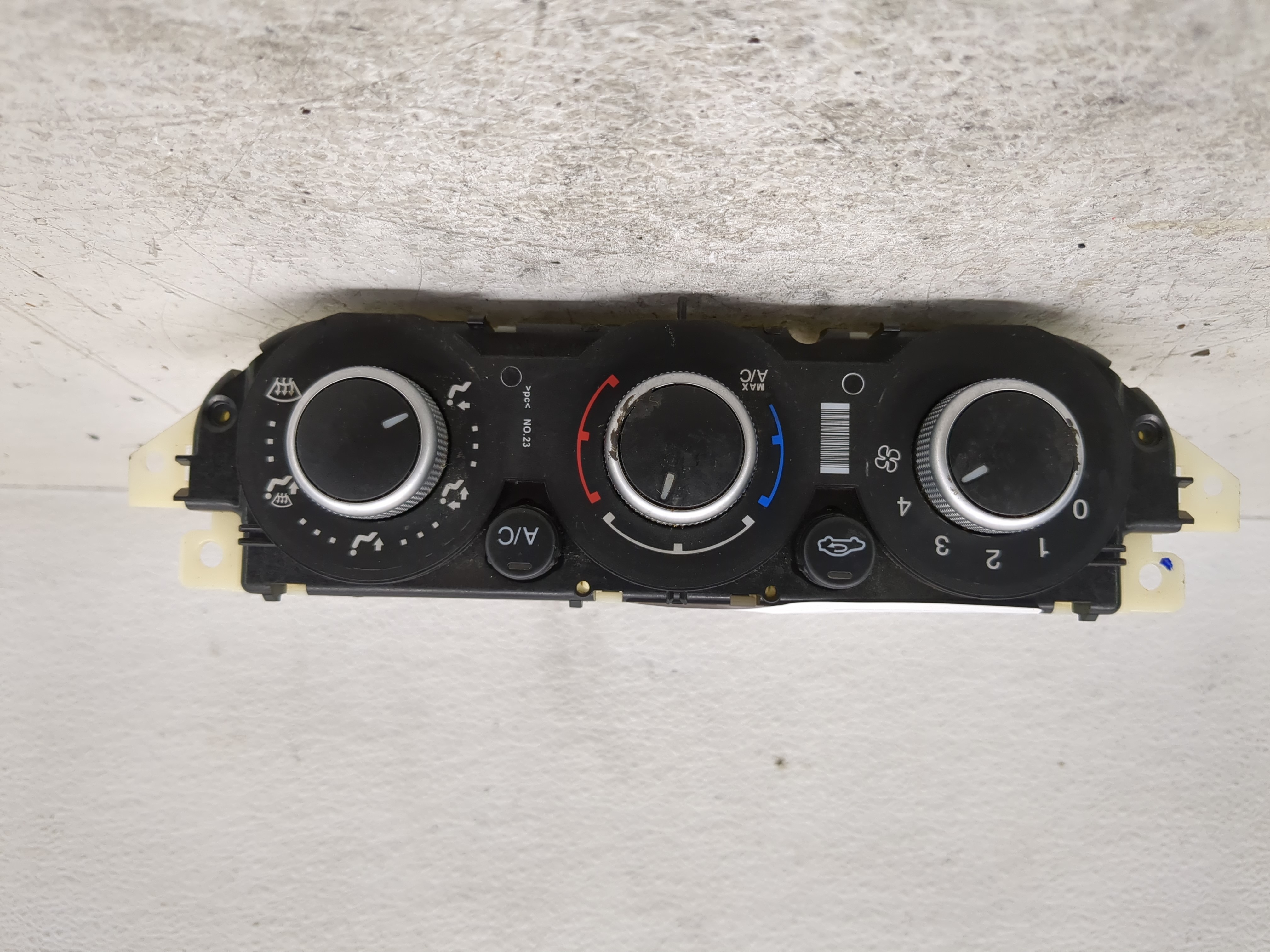 2013-2016 Ford Escape Ac Heater Roof Climate Control Cj5t-19980-dc 1197386 - Oemusedautoparts1.com