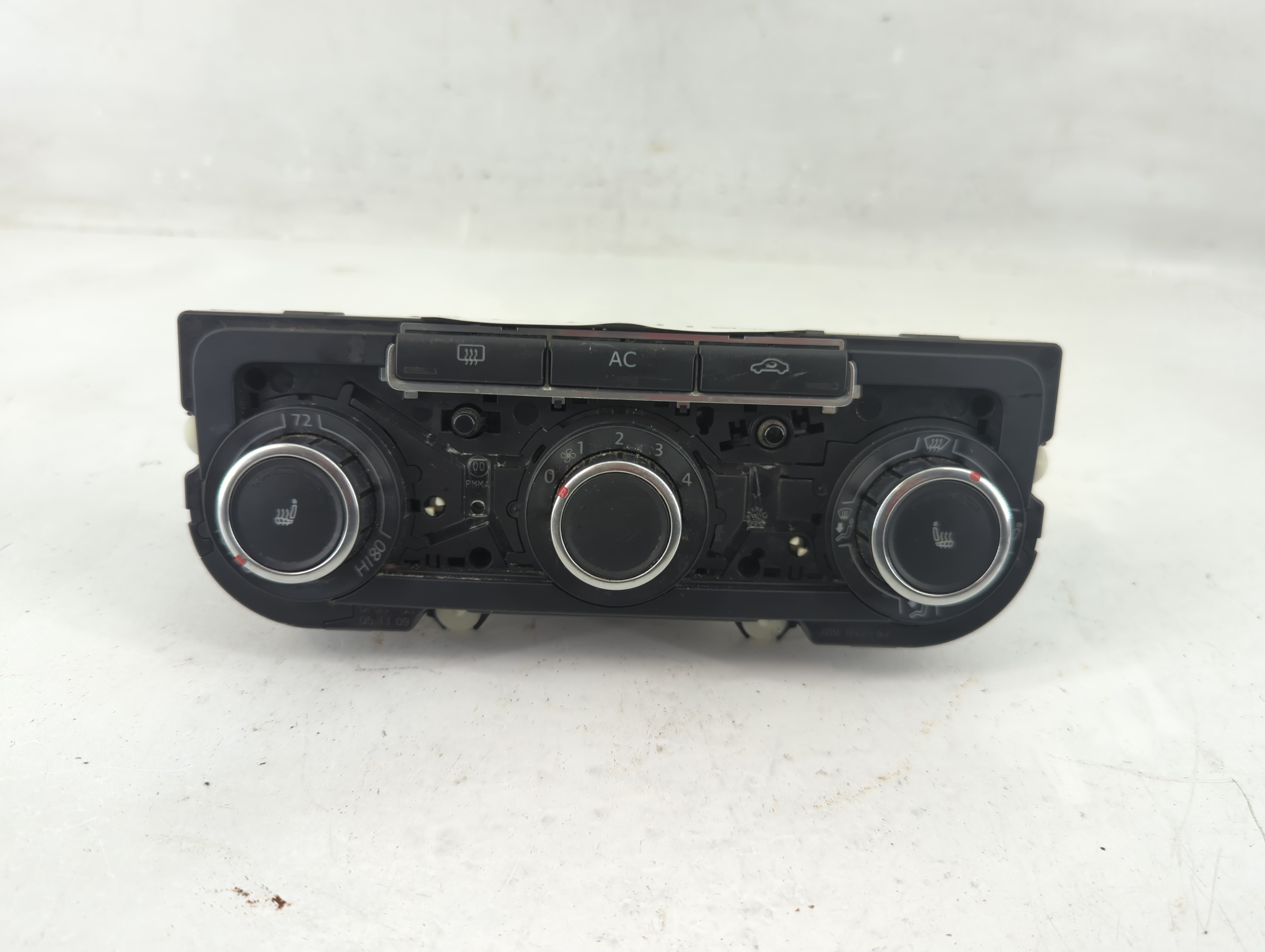 2011-2012 Volkswagen Cc Ac Heater Climate Control 3c8 907 336 Aj 1197401 - Oemusedautoparts1.com