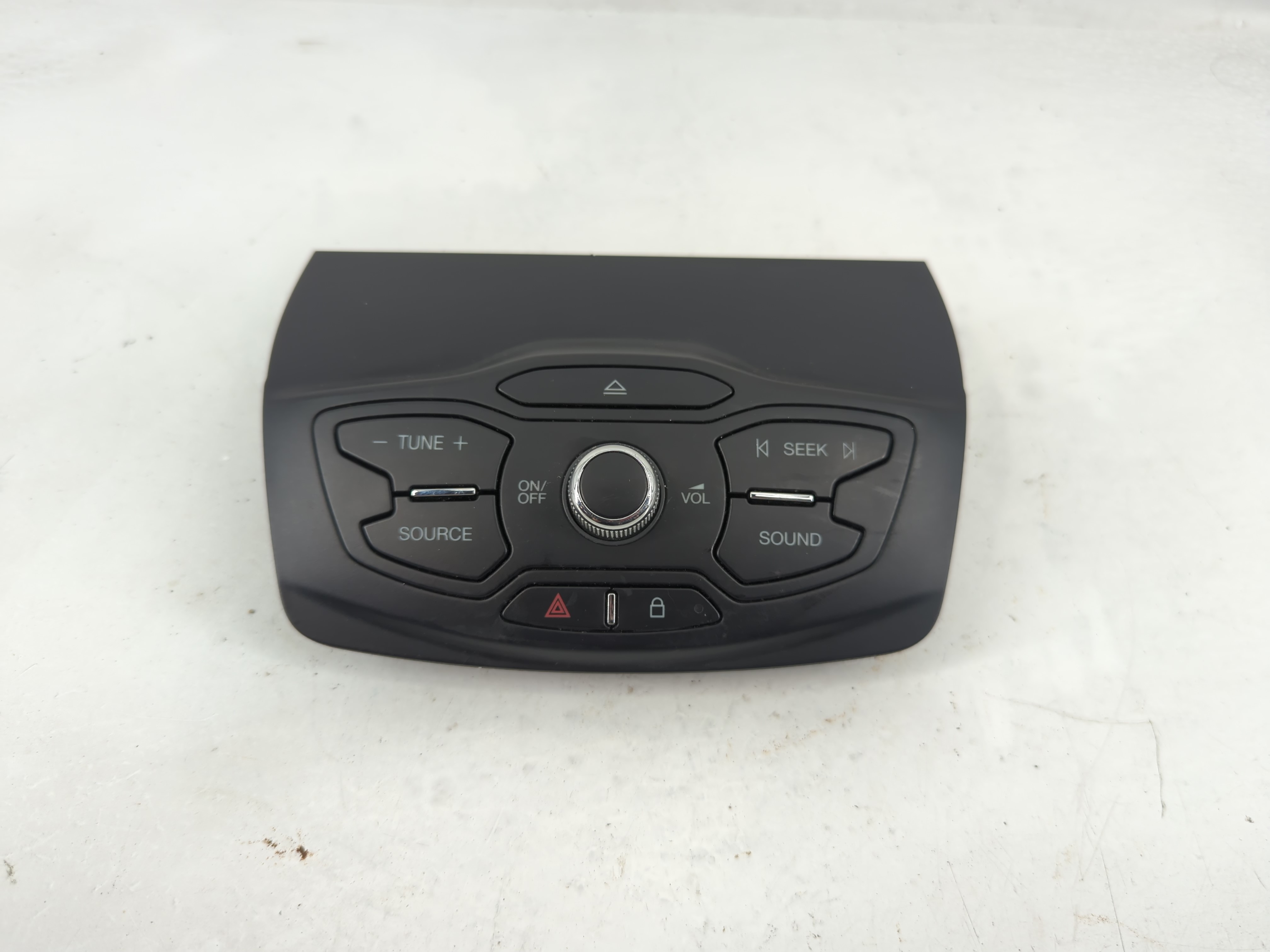 2013-2016 Ford Escape Radio Control Panel 1197431 - Oemusedautoparts1.com