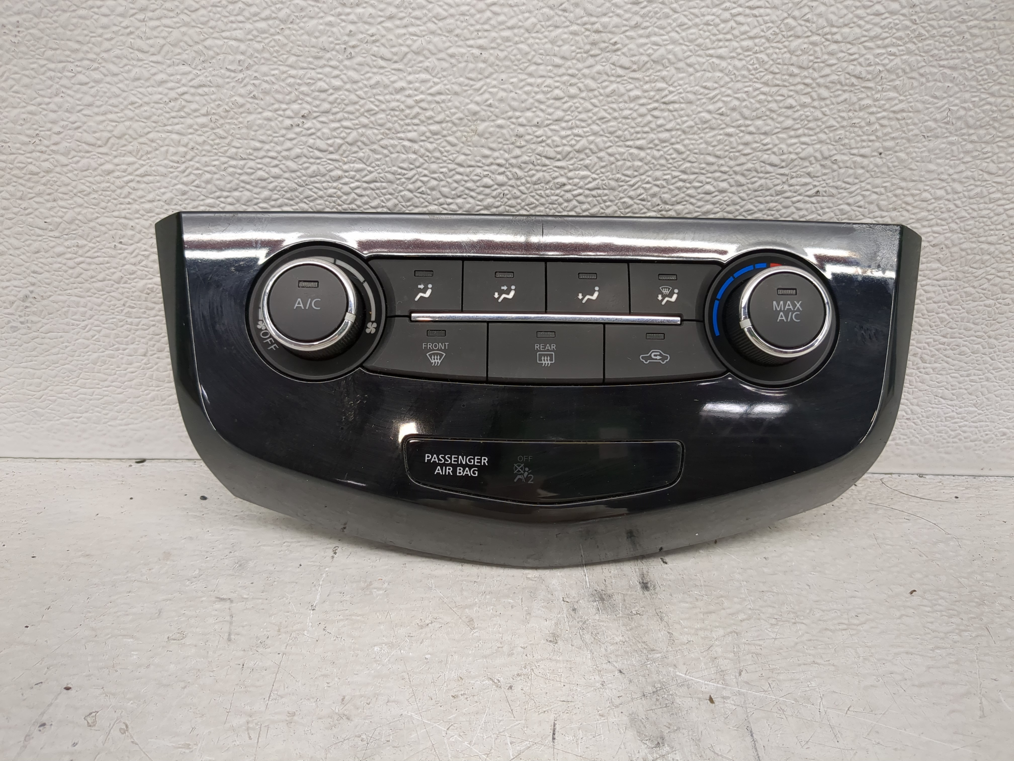 2017-2022 Nissan Rogue Sport Ac Heater Roof Climate Control 275007fa0a 1197442 - Oemusedautoparts1.com