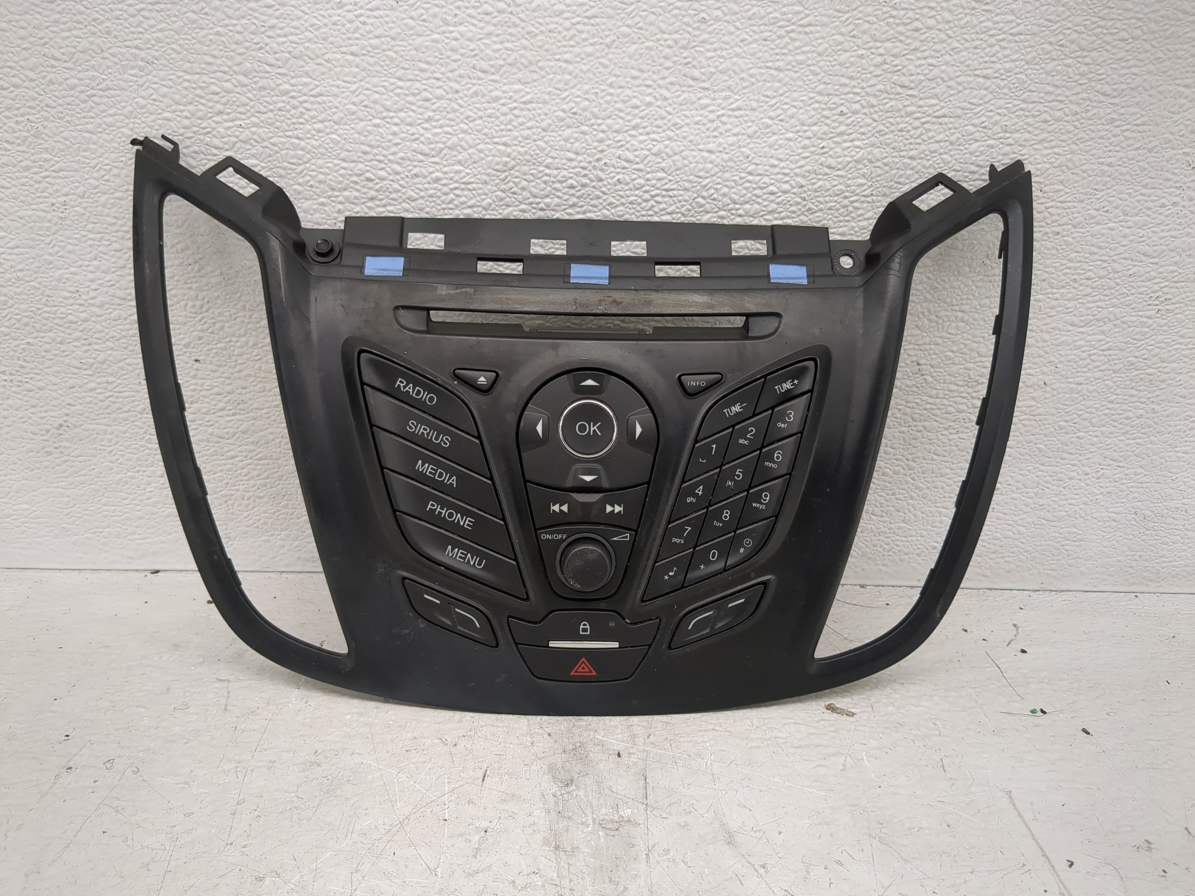 2013-2016 Ford Escape Am Fm Cd Player Radio Receiver 1197455 - Oemusedautoparts1.com