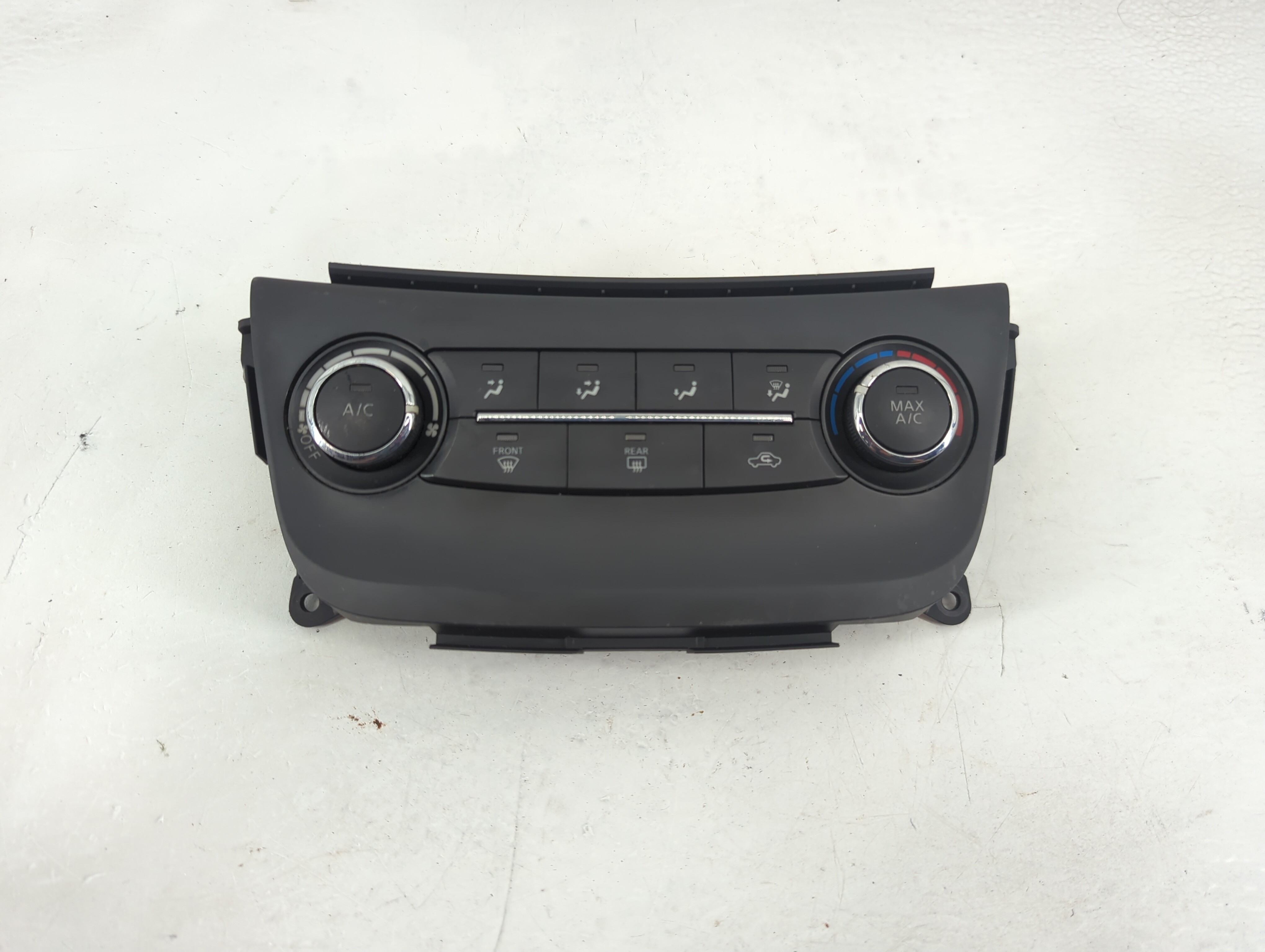 2015-2017 Nissan Sentra Ac Heater Climate Control 275004at2a 1197469 - Oemusedautoparts1.com